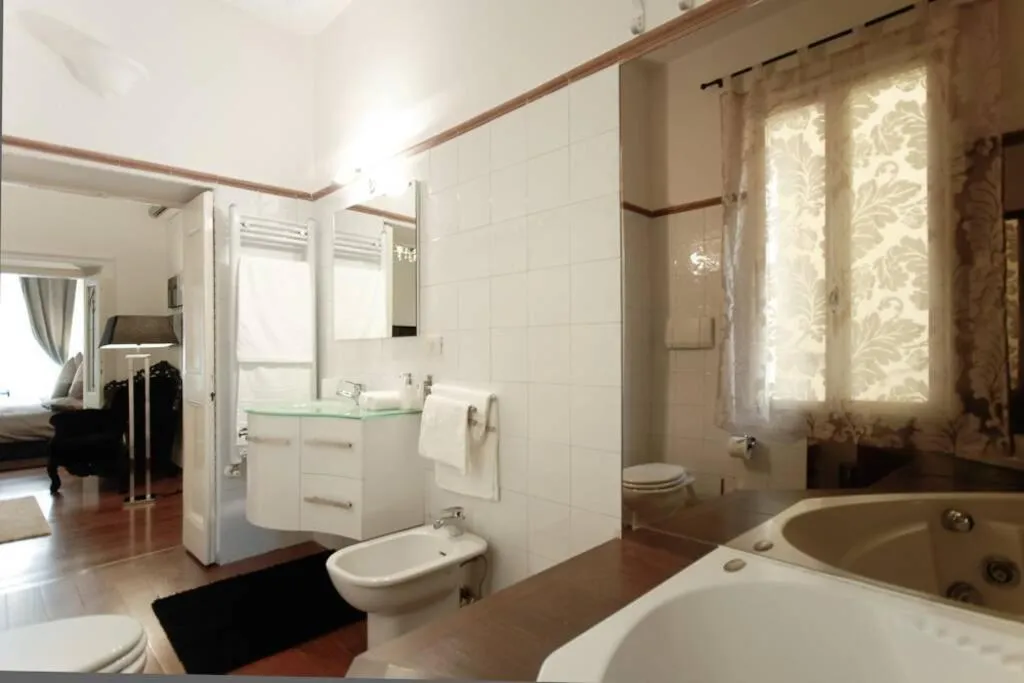 Bathroom in Banchi - Classic apartment between Navona and Campo dei Fiori