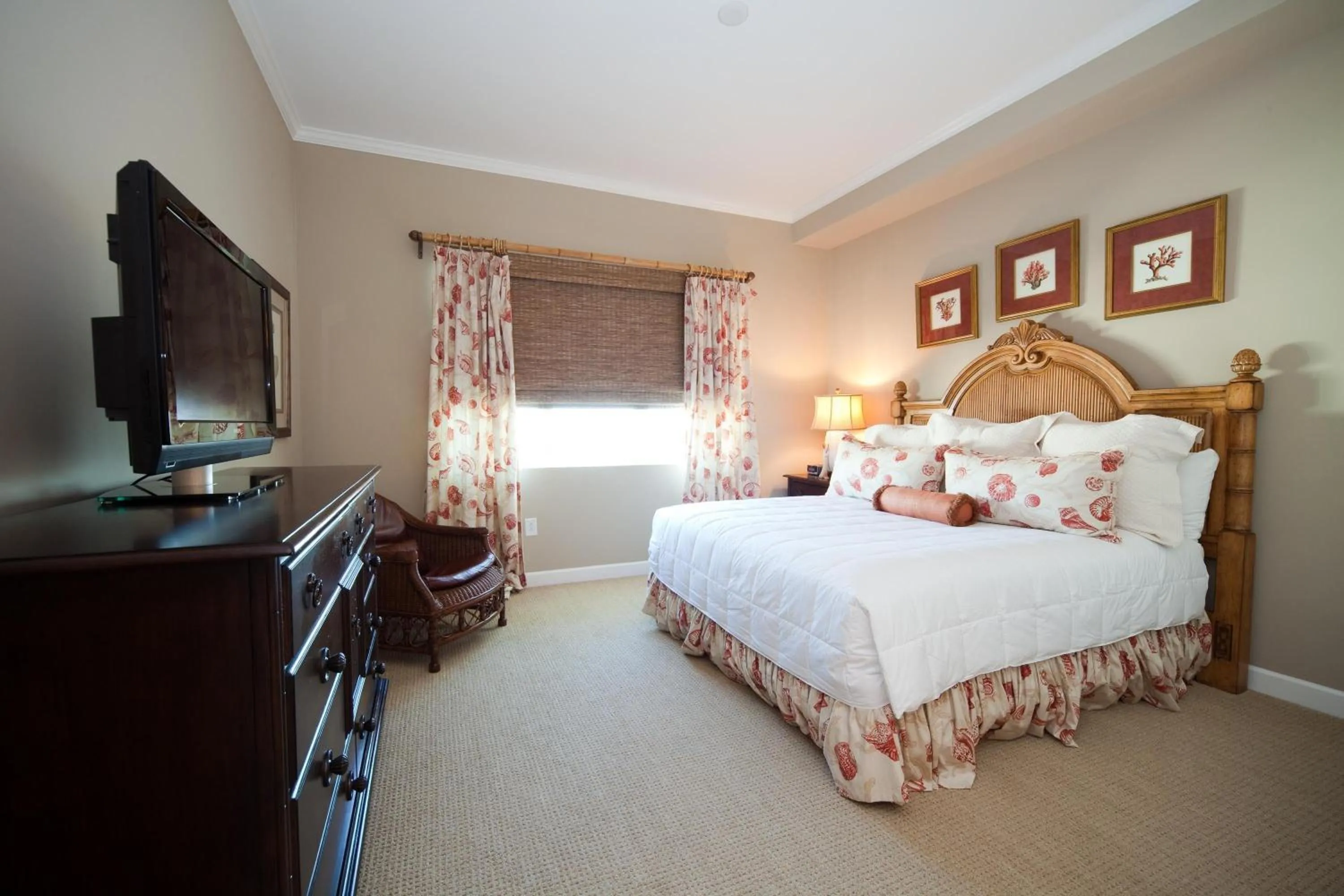 Photo of the whole room, Bed in Wild Dunes Resort - Residences at Sweetgrass