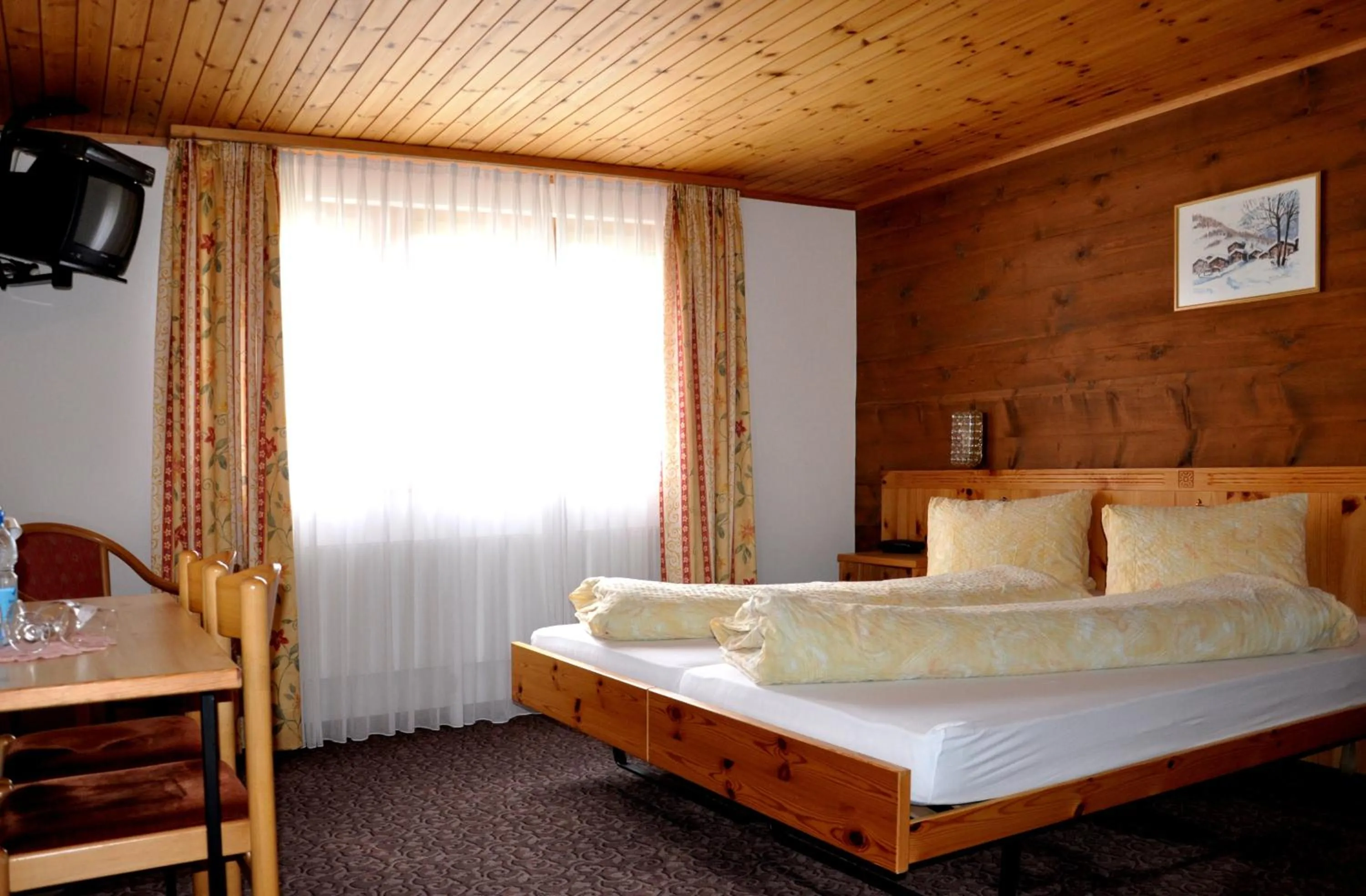 Bedroom, Bed in Hotel Tenne