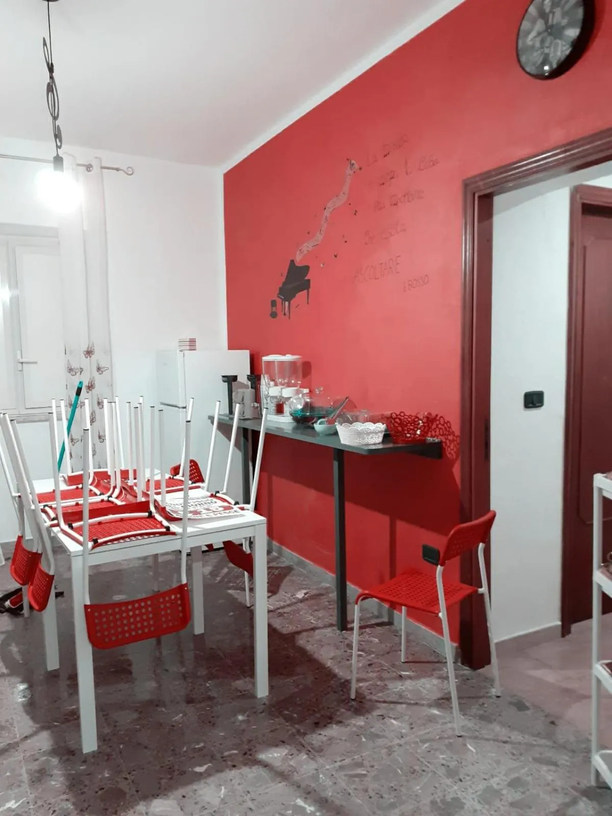 Kitchen or kitchenette in B&B Al Pentagramma