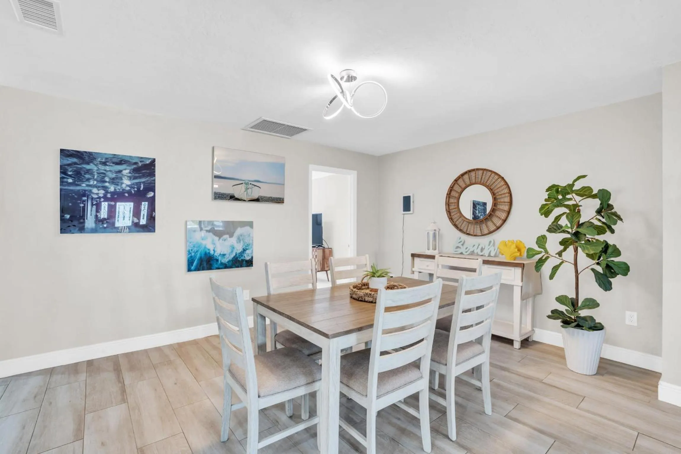 Relax Poolside & Walk or Bike to the Beach From This Amazing Naples Pool Home!