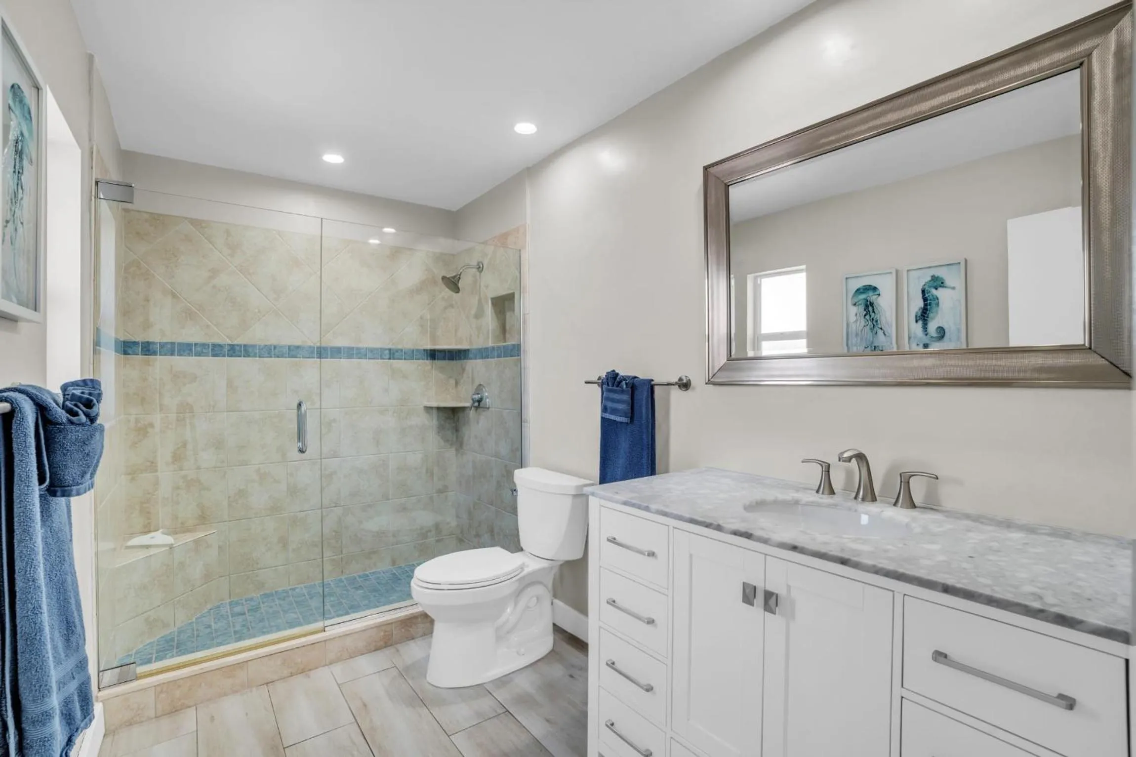 Relax Poolside & Walk or Bike to the Beach From This Amazing Naples Pool Home!