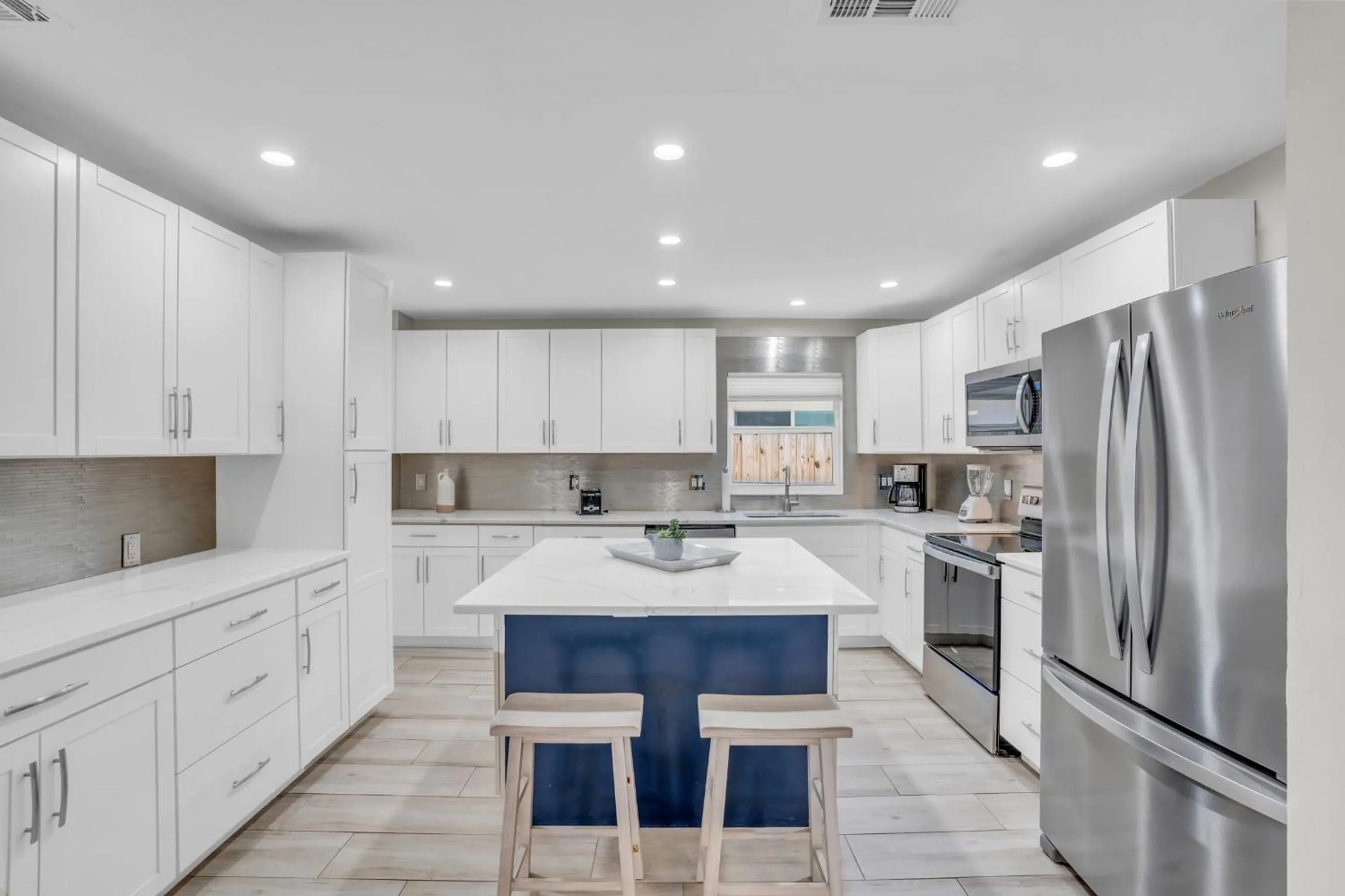 Relax Poolside & Walk or Bike to the Beach From This Amazing Naples Pool Home!