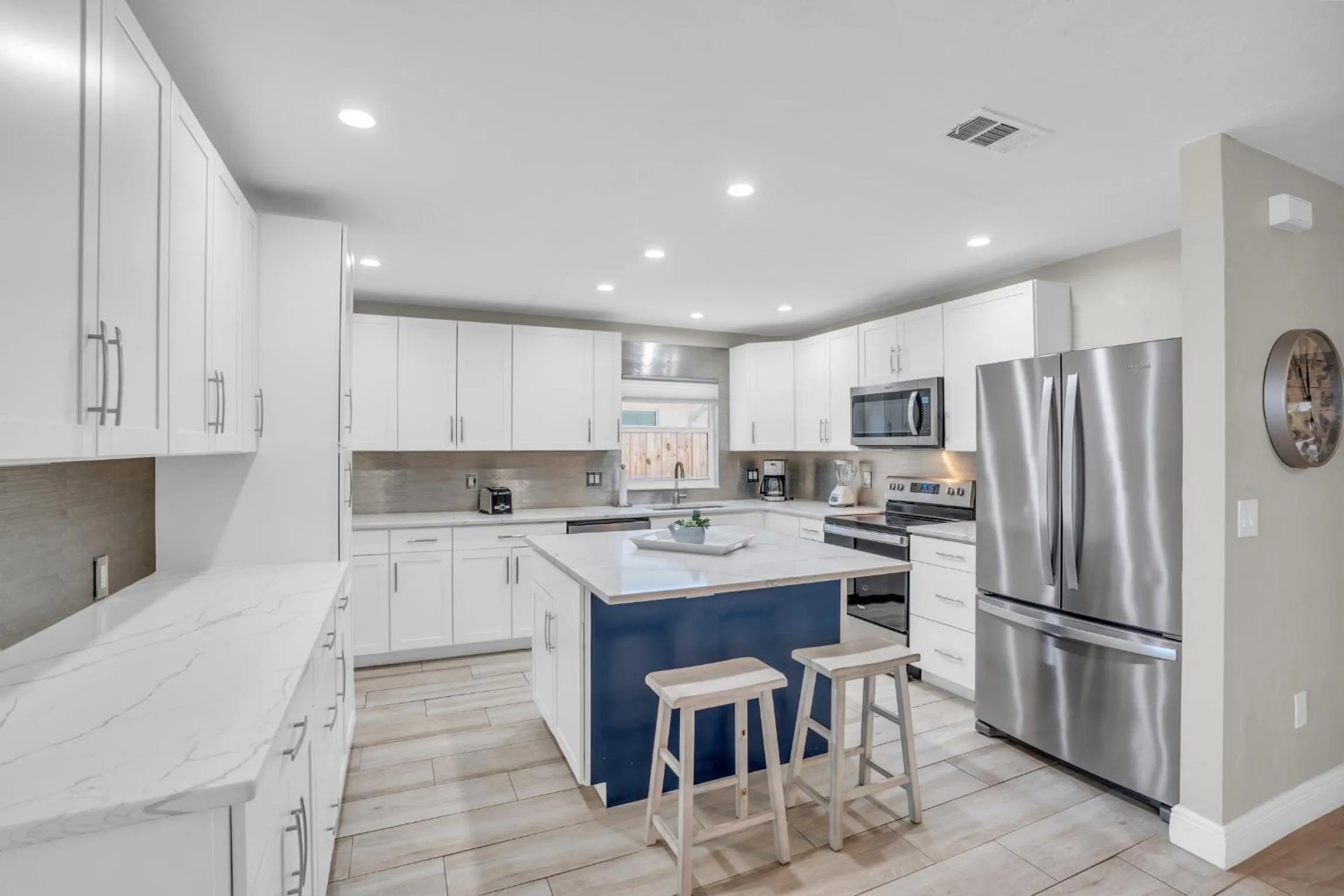 Relax Poolside & Walk or Bike to the Beach From This Amazing Naples Pool Home!