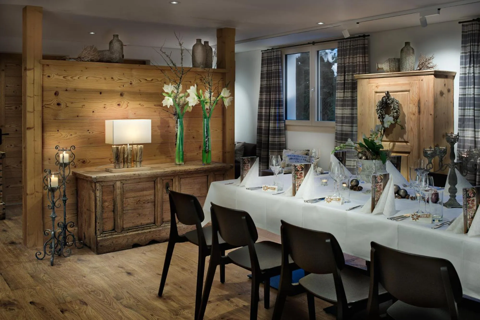 Restaurant/places to eat in Hotel-Restaurant Burgseeli