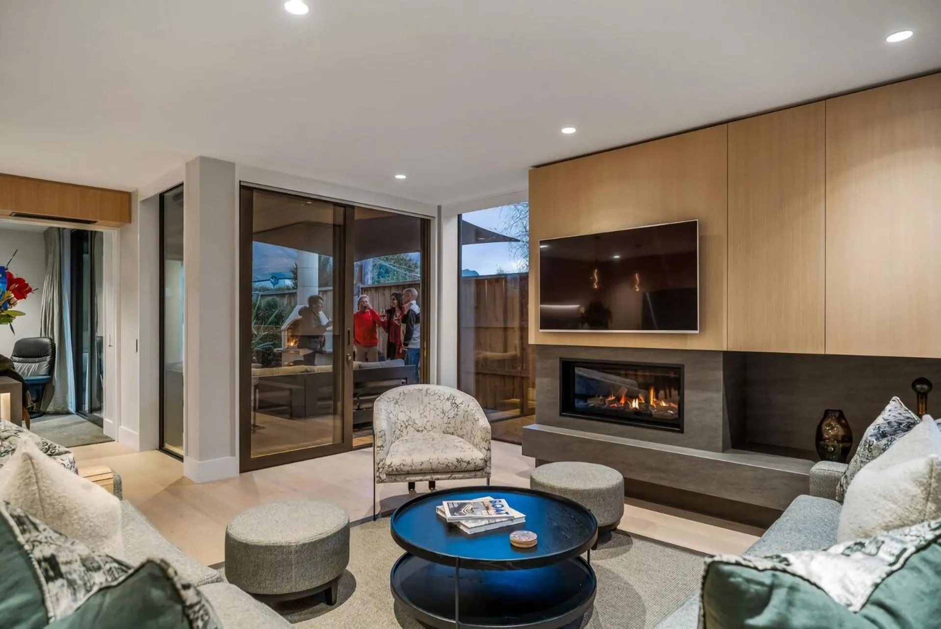 Central Queenstown Villa Spa