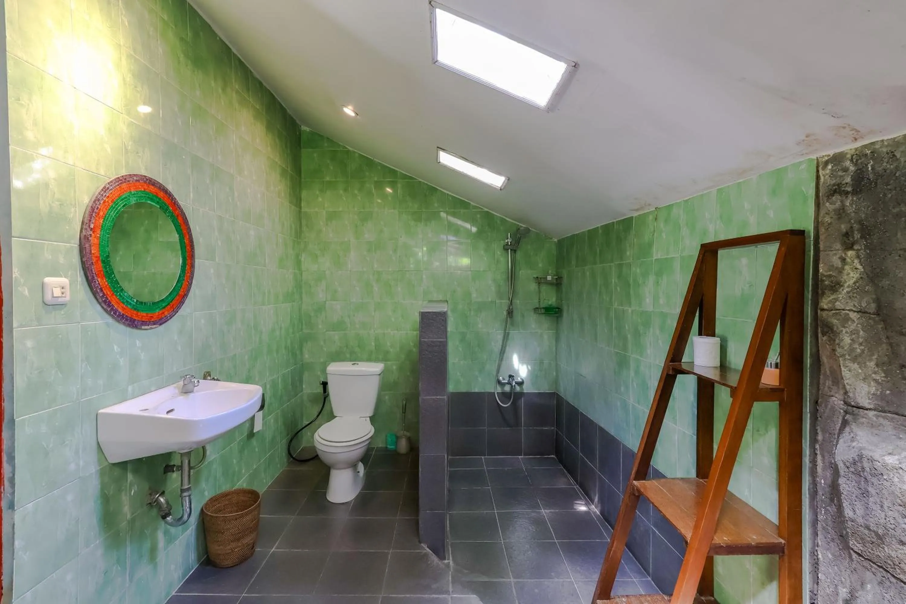 Bathroom in Taman Lituhayu Cottages Ubud