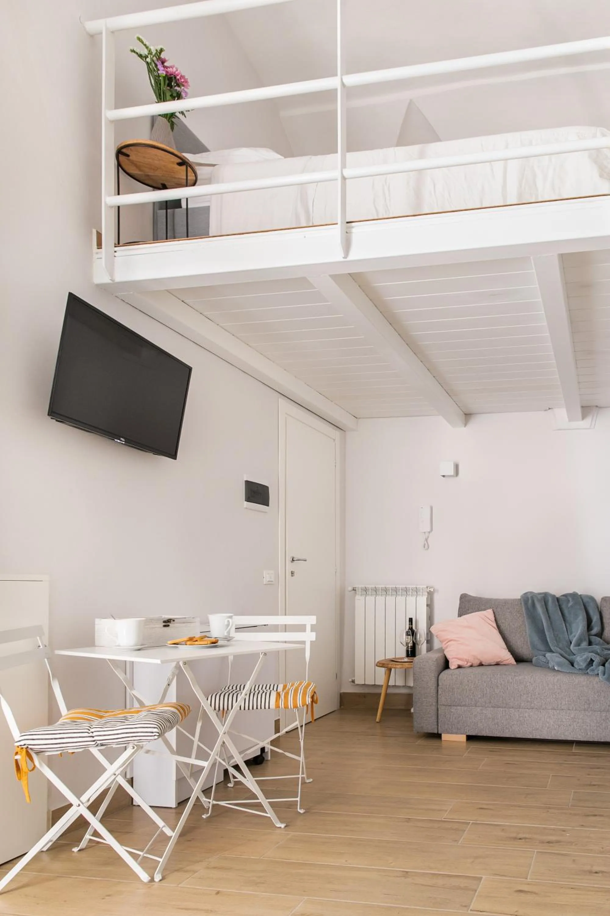 Seating area, Bed in Mare all'Arco Casa Vacanze