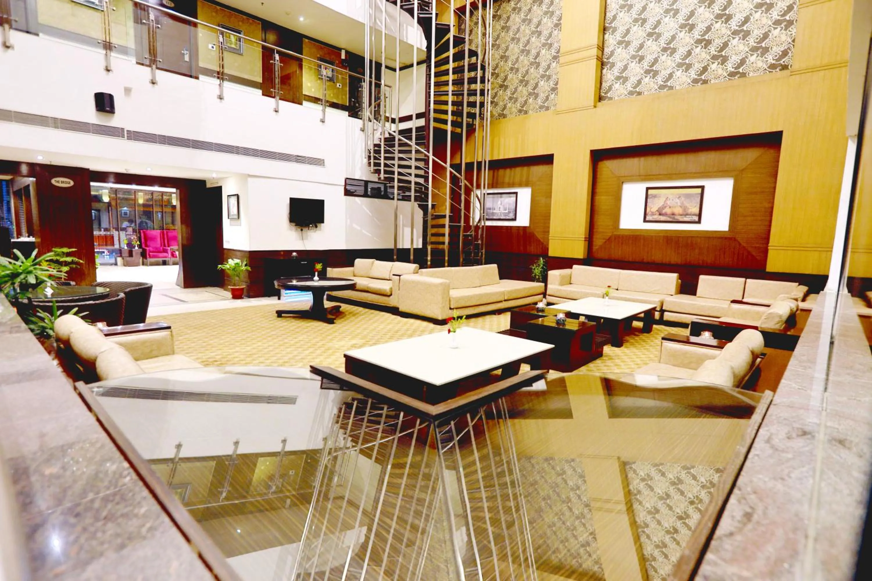 Lobby or reception in HOTEL PITRASHISH PRIDE IGI Intl AIRPORT DELHI
