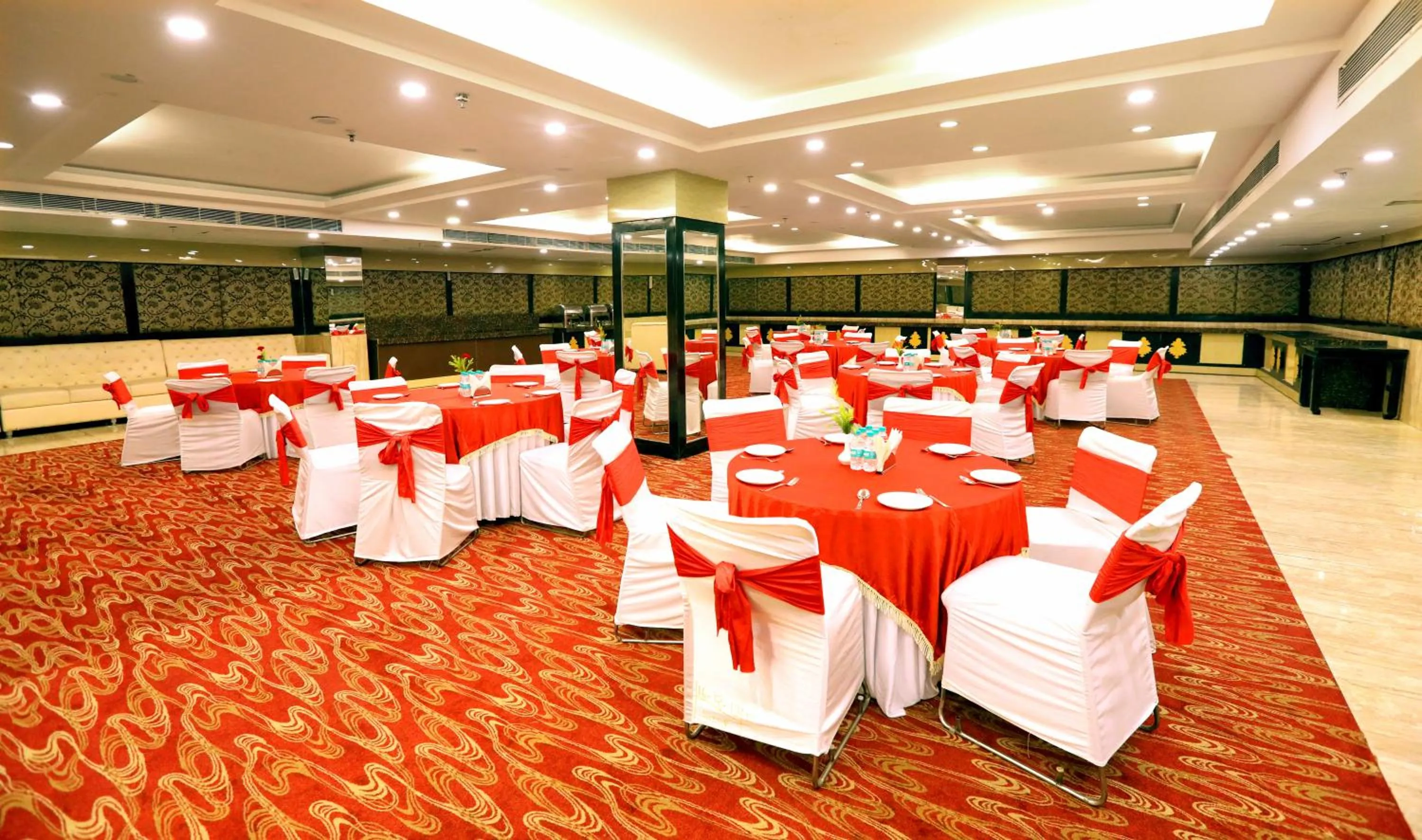 Banquet/Function facilities in HOTEL PITRASHISH PRIDE IGI Intl AIRPORT DELHI