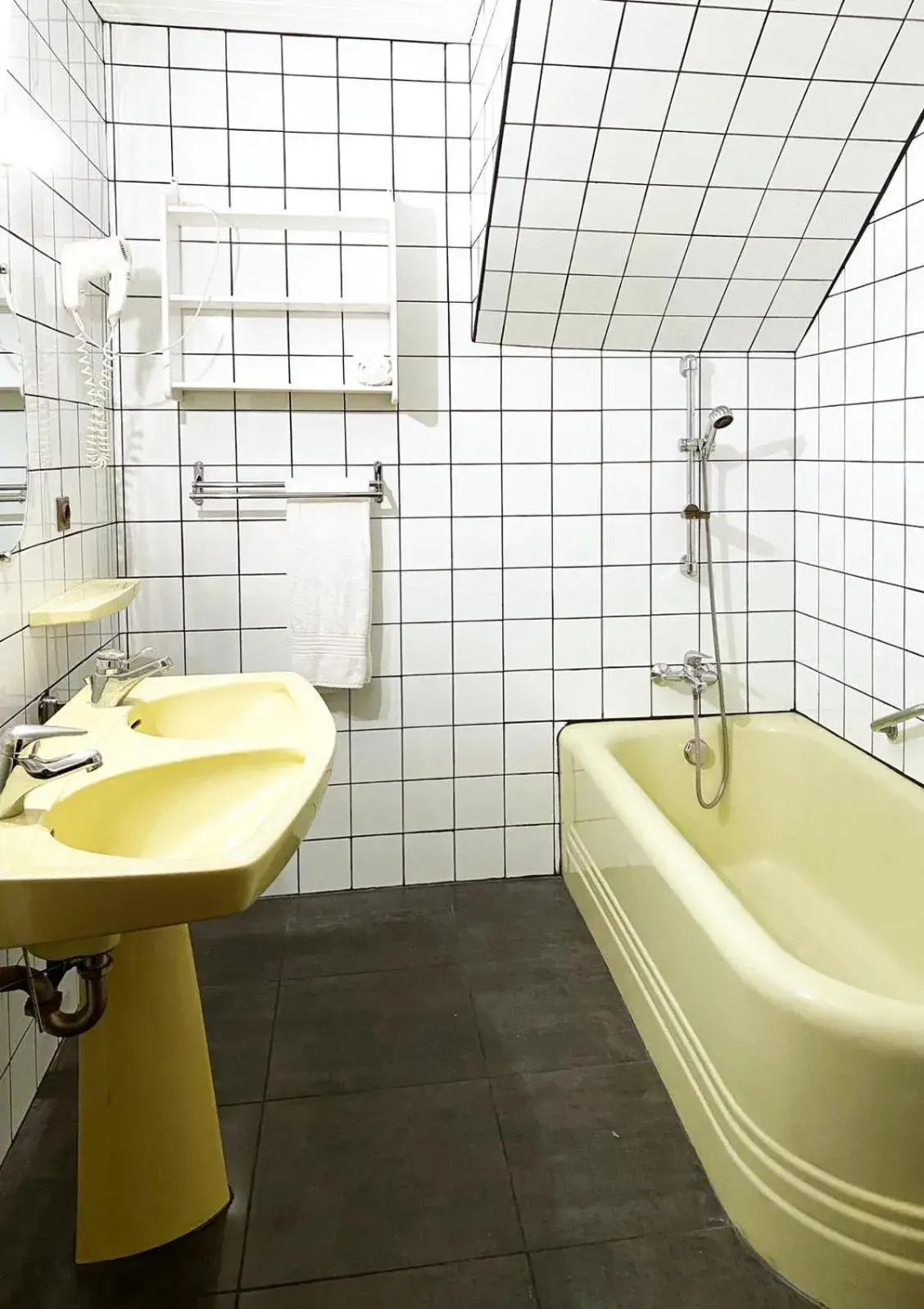 Quadruple Room in Relais Des Villards Quadruple Room in Relais Des Villards