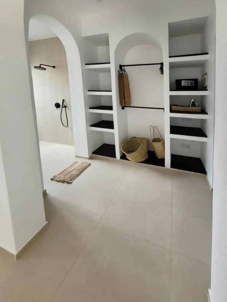 Bed in Kuwa Zanzibar