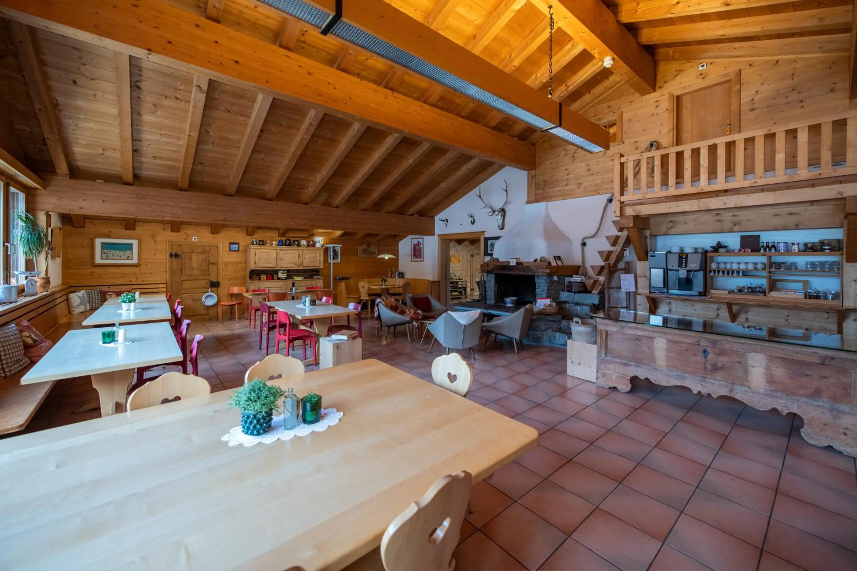 Lounge or bar in Sport-Lodge Klosters