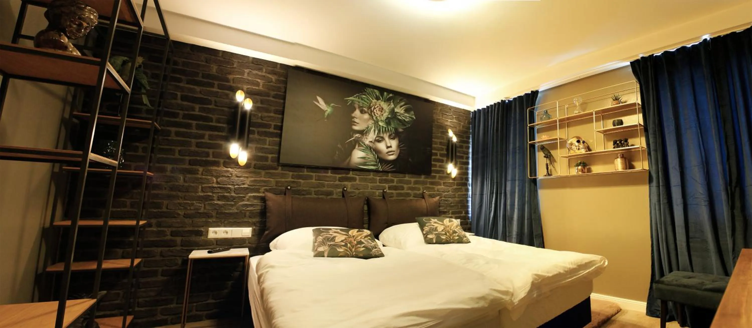 Bed in IQ Hotel Hannover