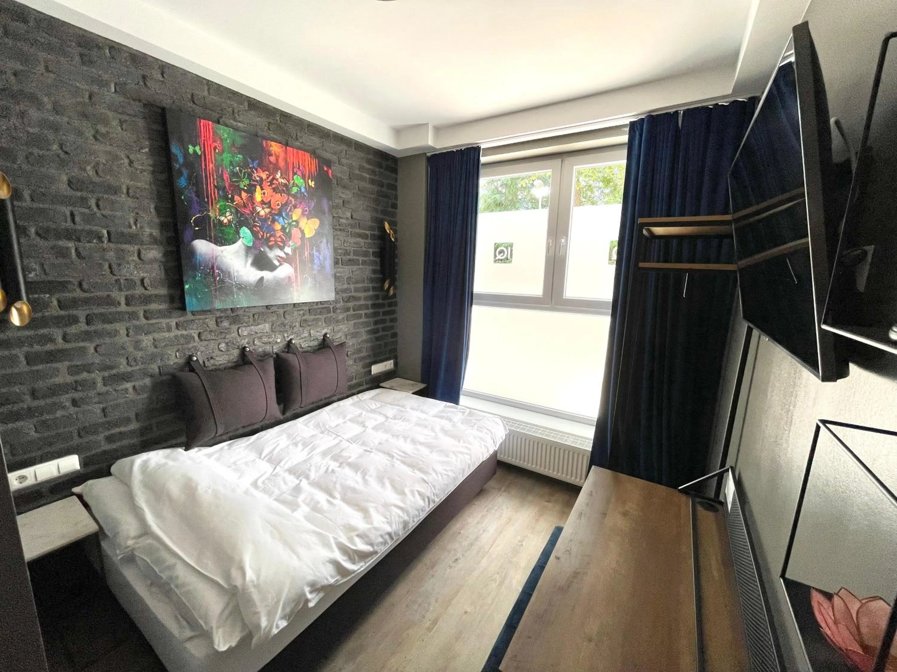 Bed in IQ Hotel Hannover