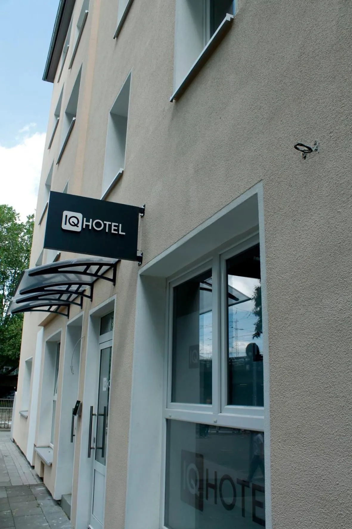 Property building in IQ Hotel Hannover