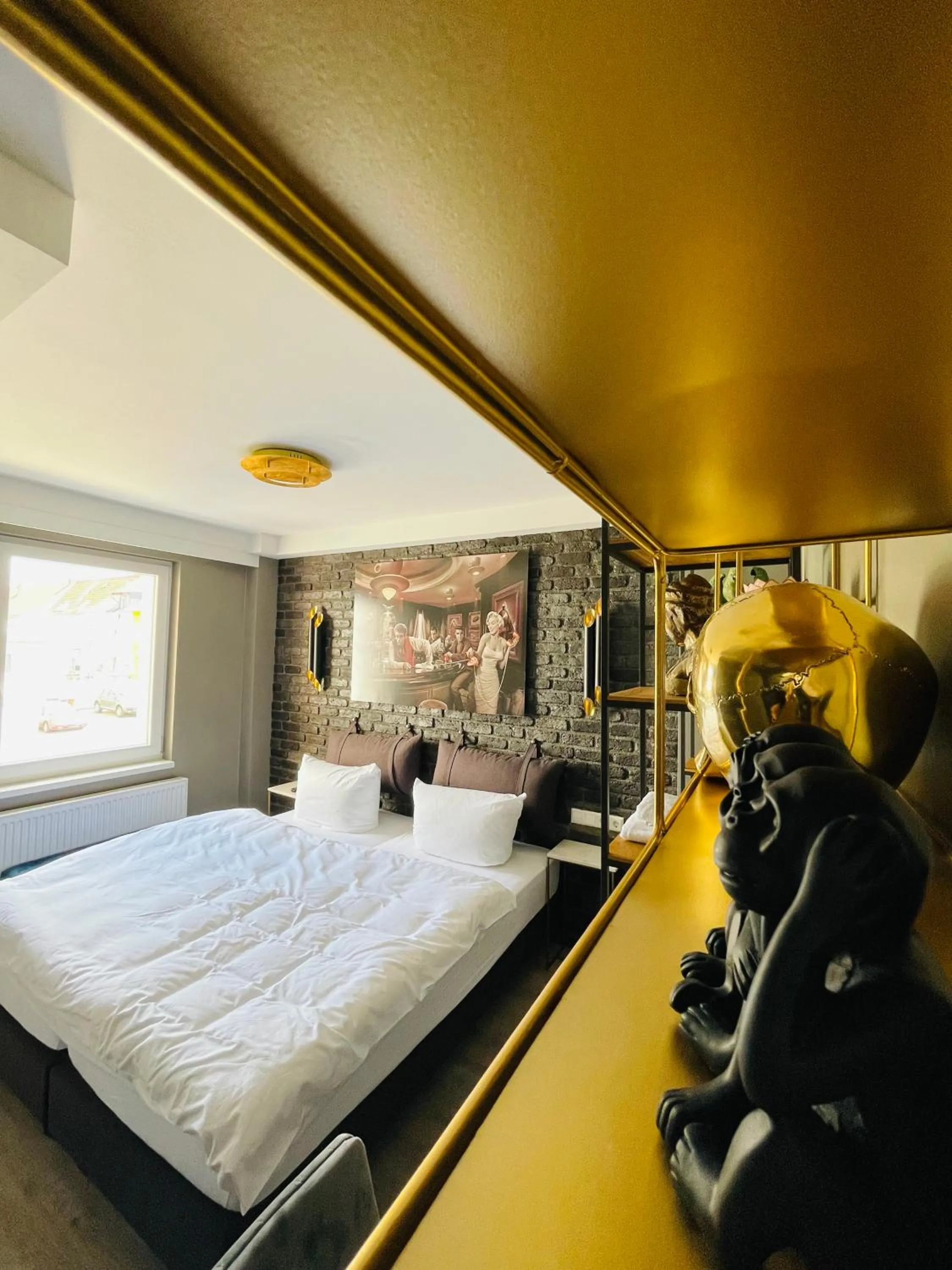 Bed in IQ Hotel Hannover