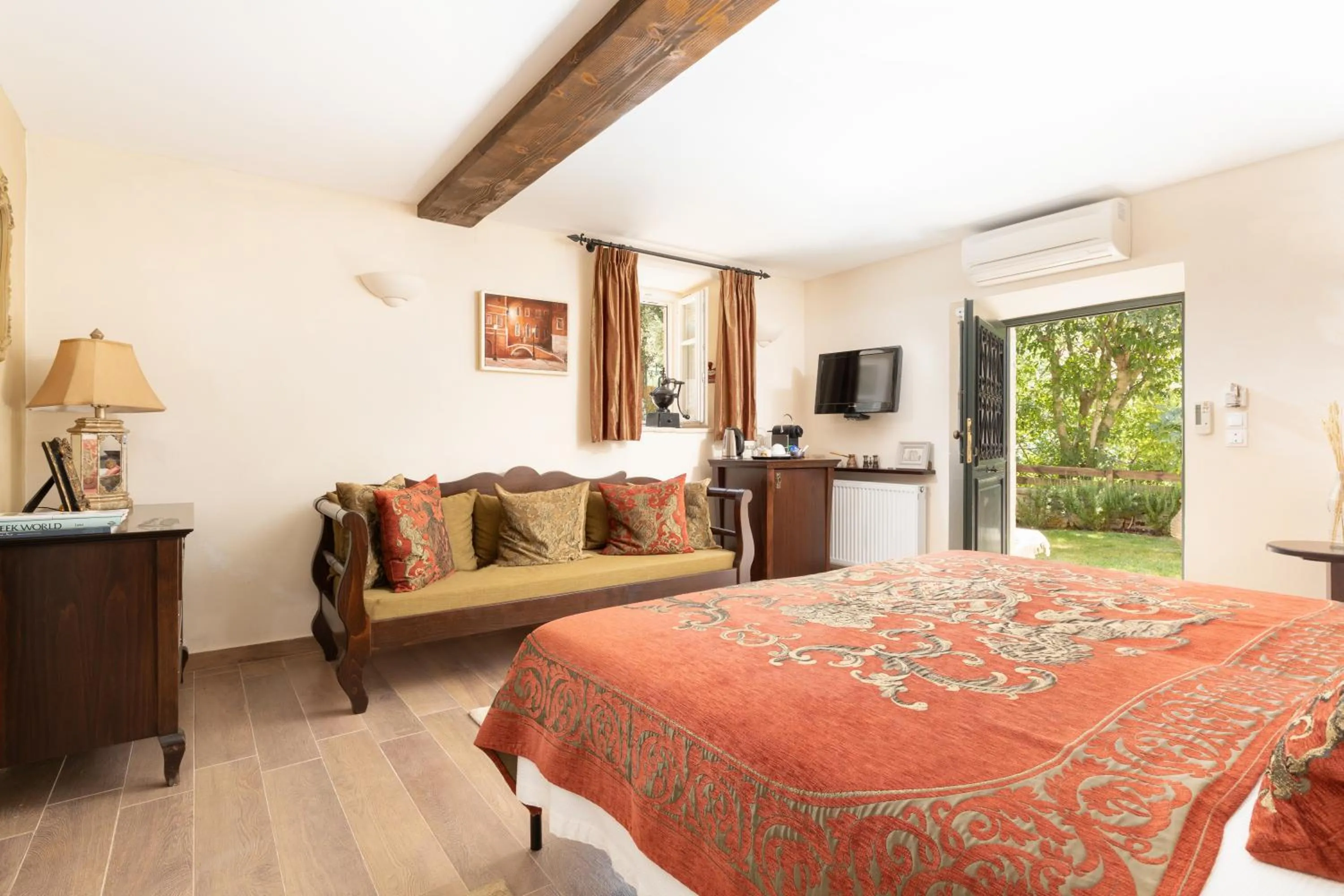 Bedroom, Bed in The Merchants House
