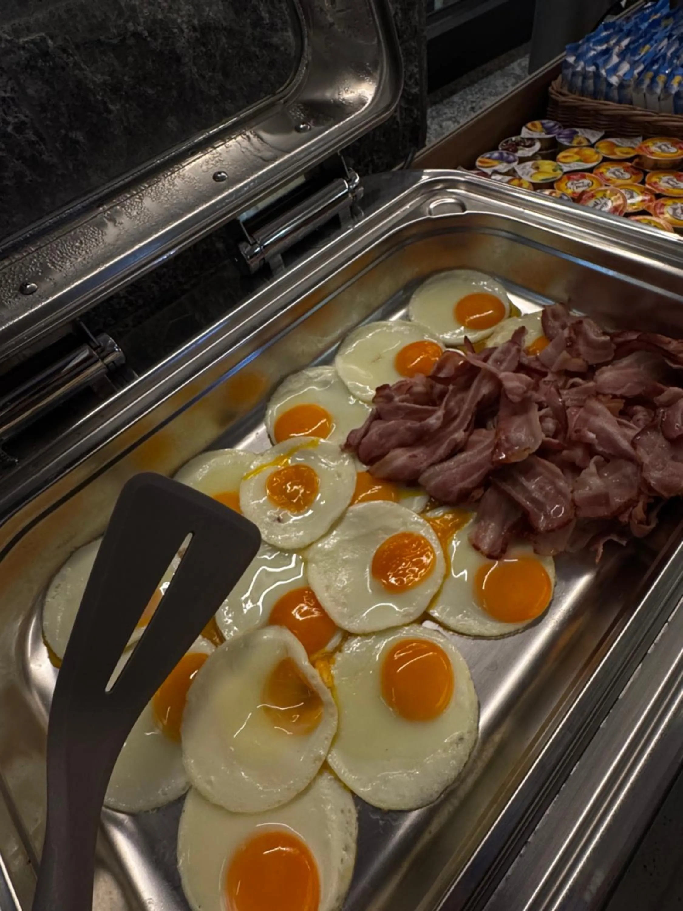 Breakfast in Hotel de la Croix-Fédérale