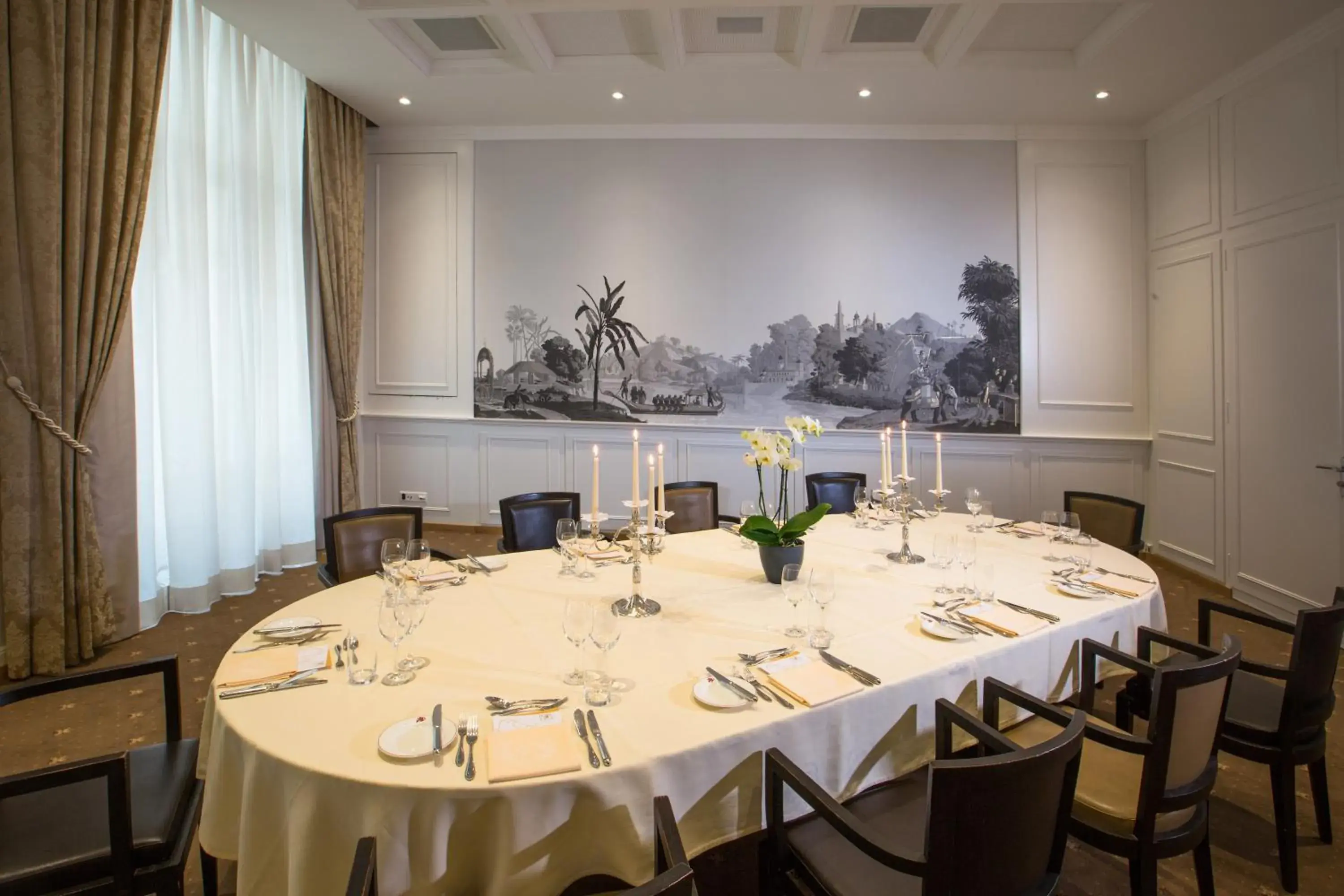 Restaurant/places to eat in Hôtel de la Paix Lausanne Restaurant/places to eat in Hôtel de la Paix Lausanne