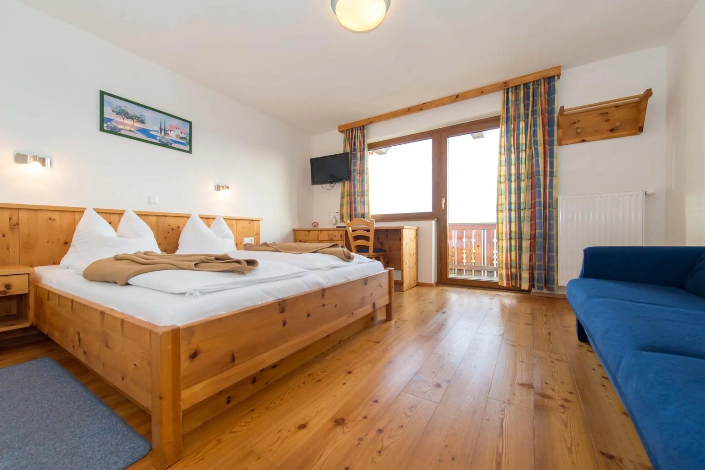 Bed in Almhotel Fichtenheim