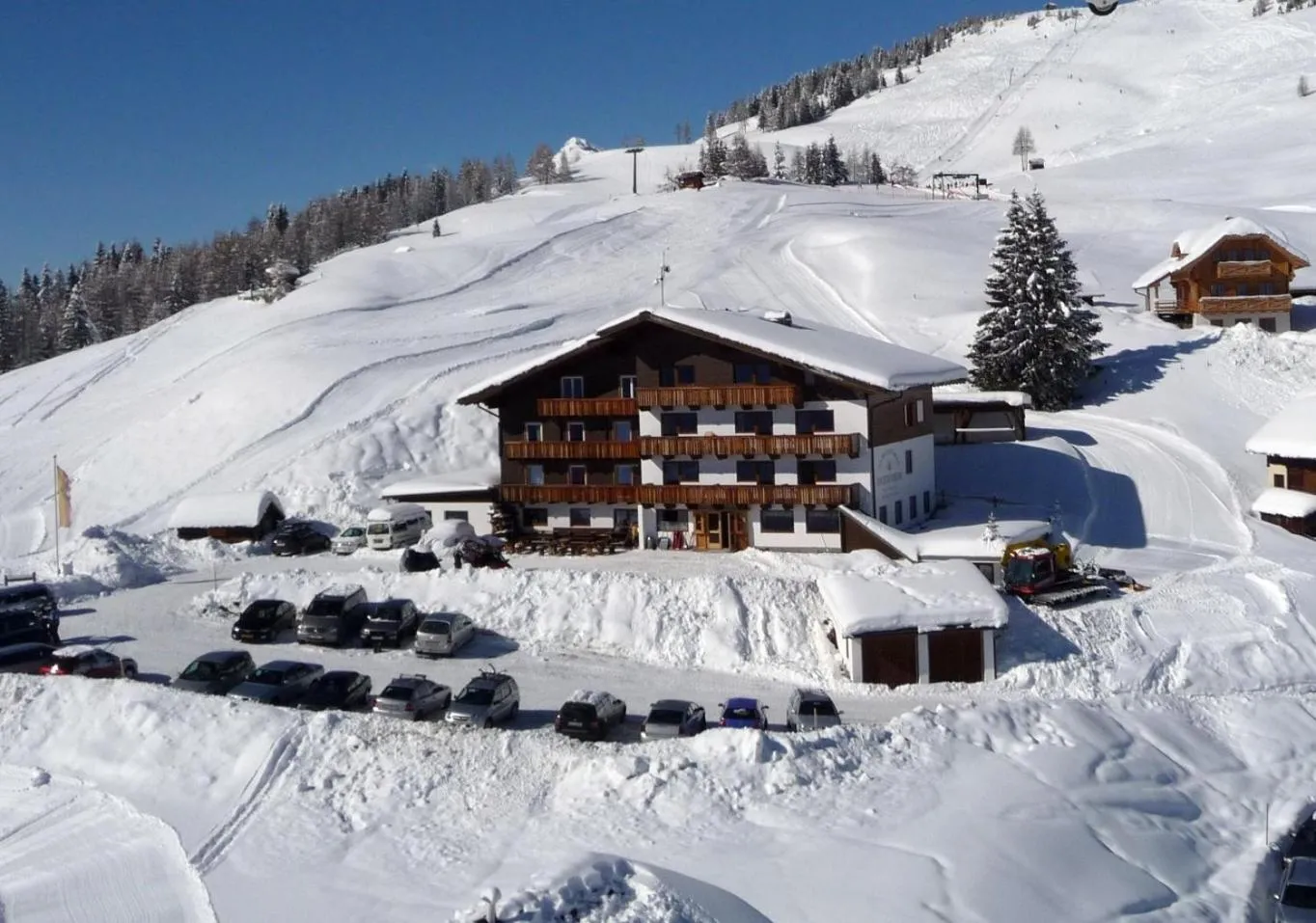 Property building in Almhotel Fichtenheim