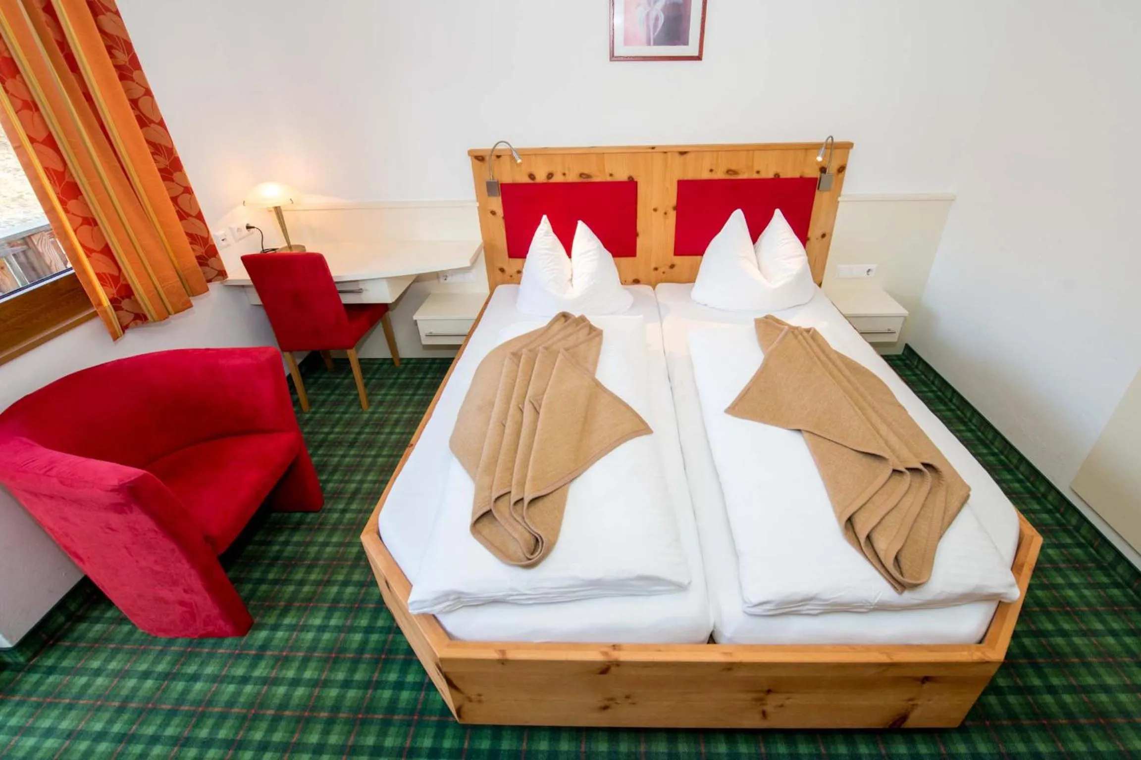 Bed in Almhotel Fichtenheim