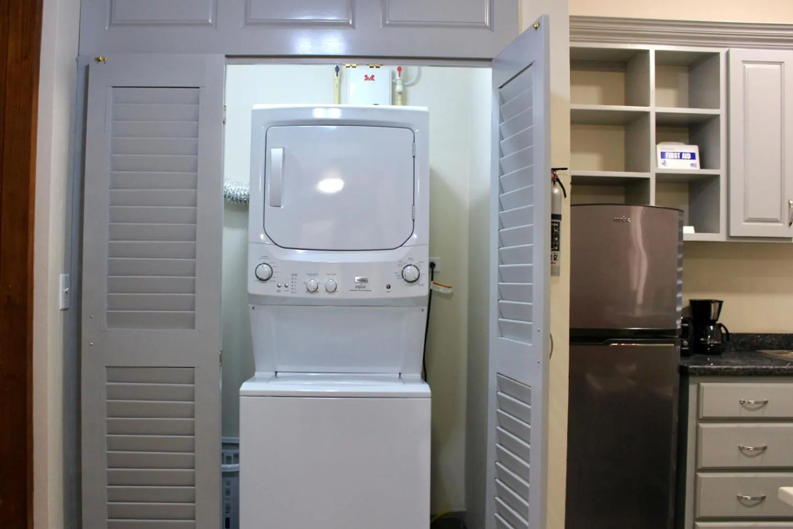 washing machine in San Pablo Villas