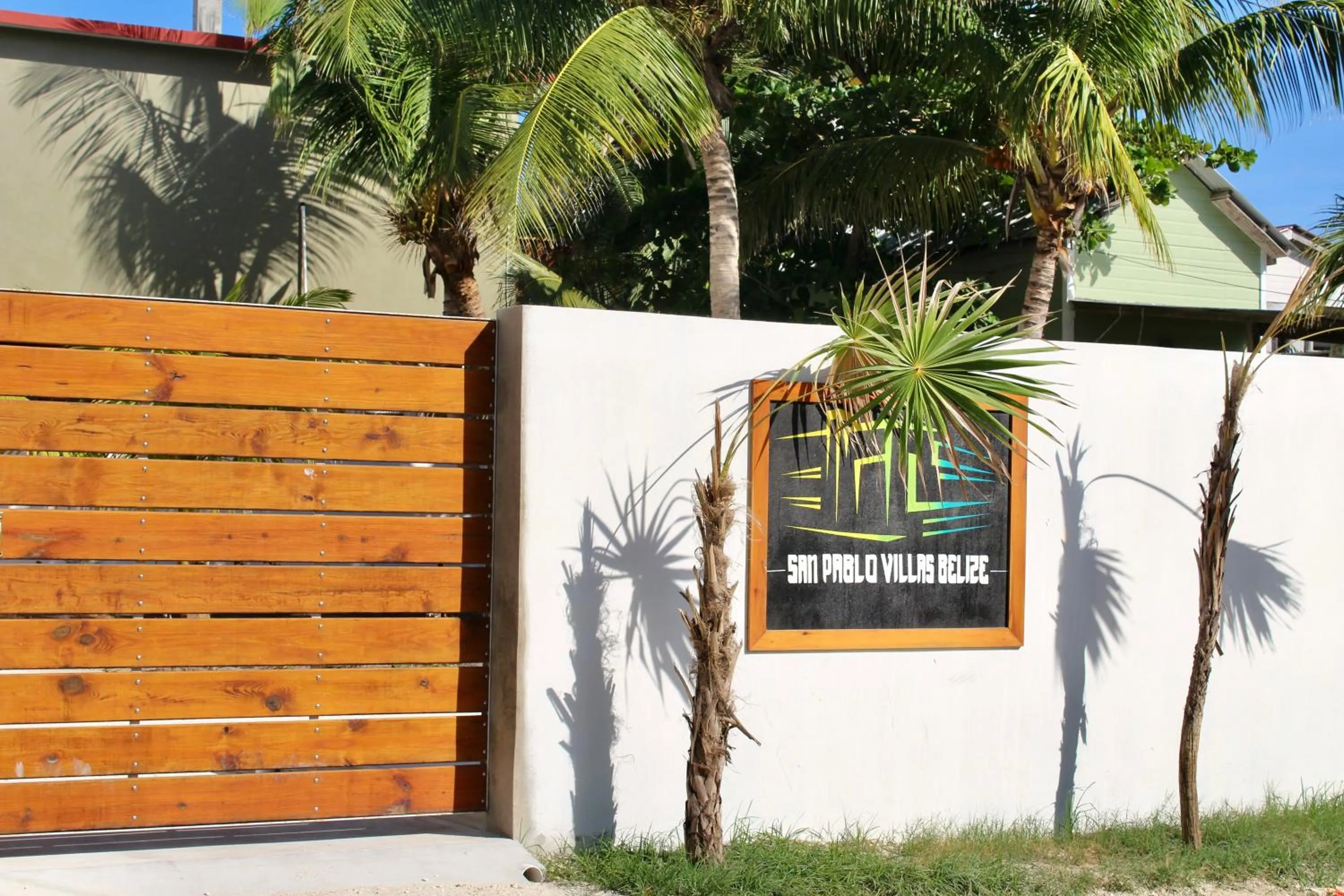 Facade/entrance in San Pablo Villas