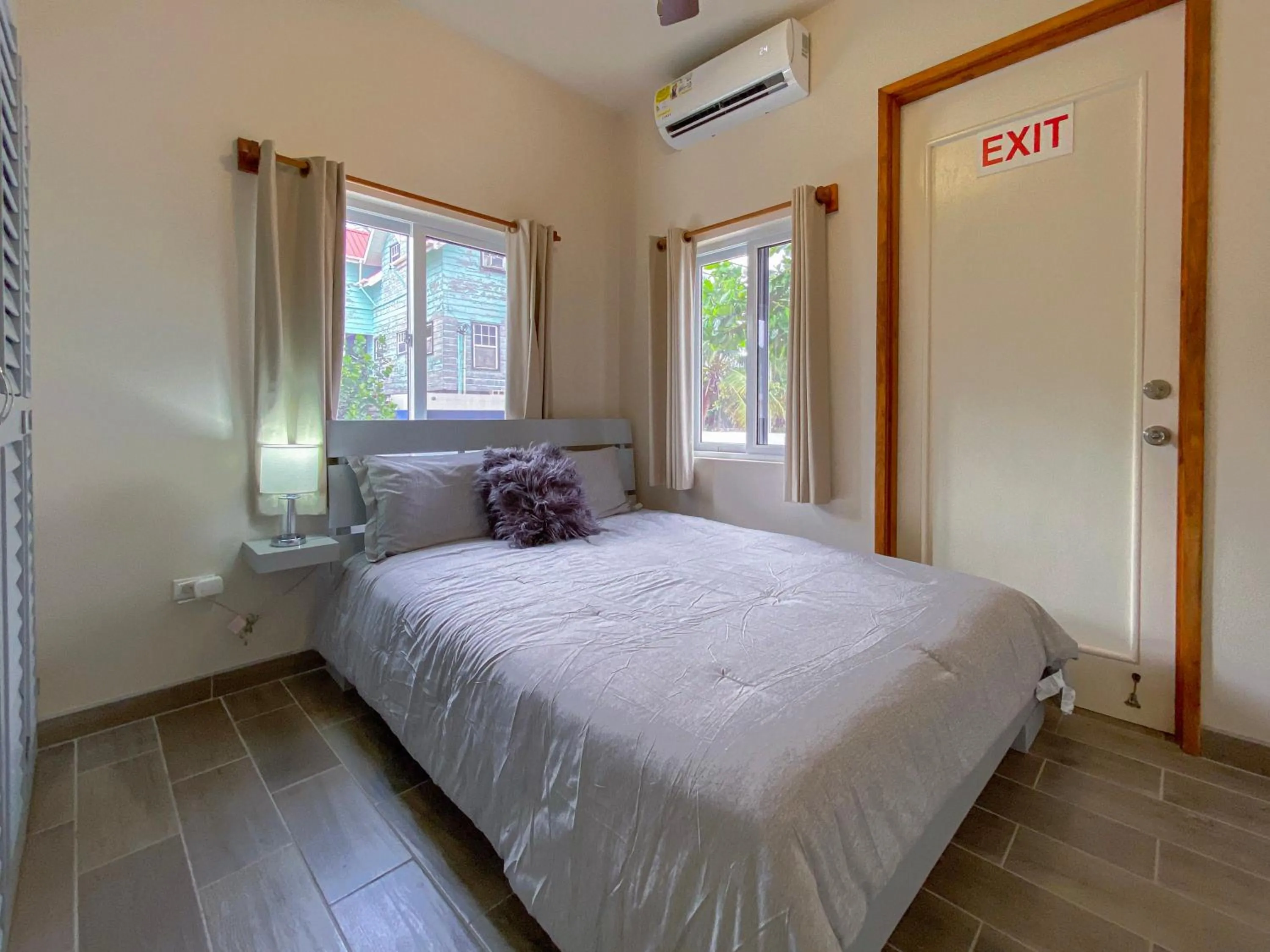 Bed in San Pablo Villas