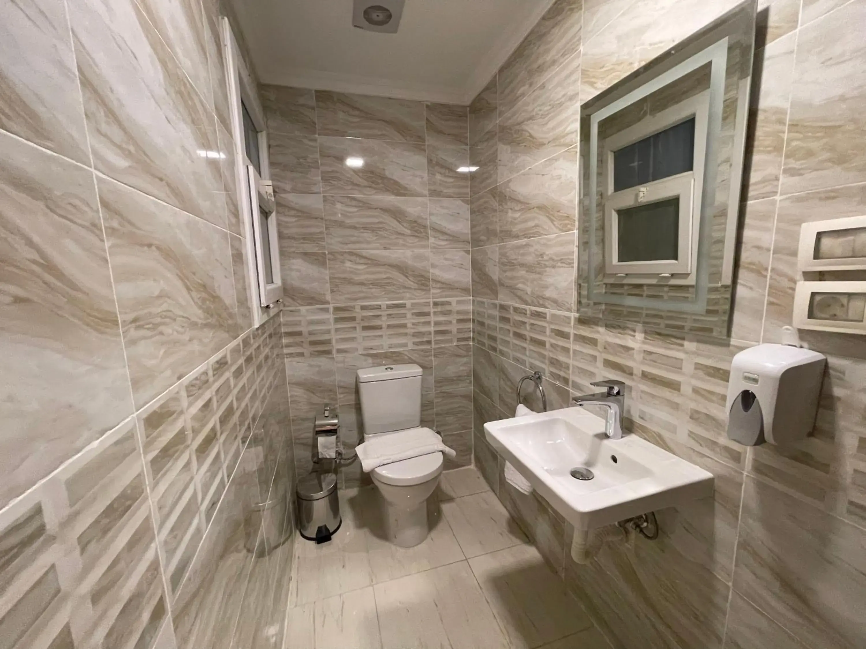 Deluxe Queen Studio in Ocean Blue Studios Deluxe Queen Studio in Ocean Blue Studios