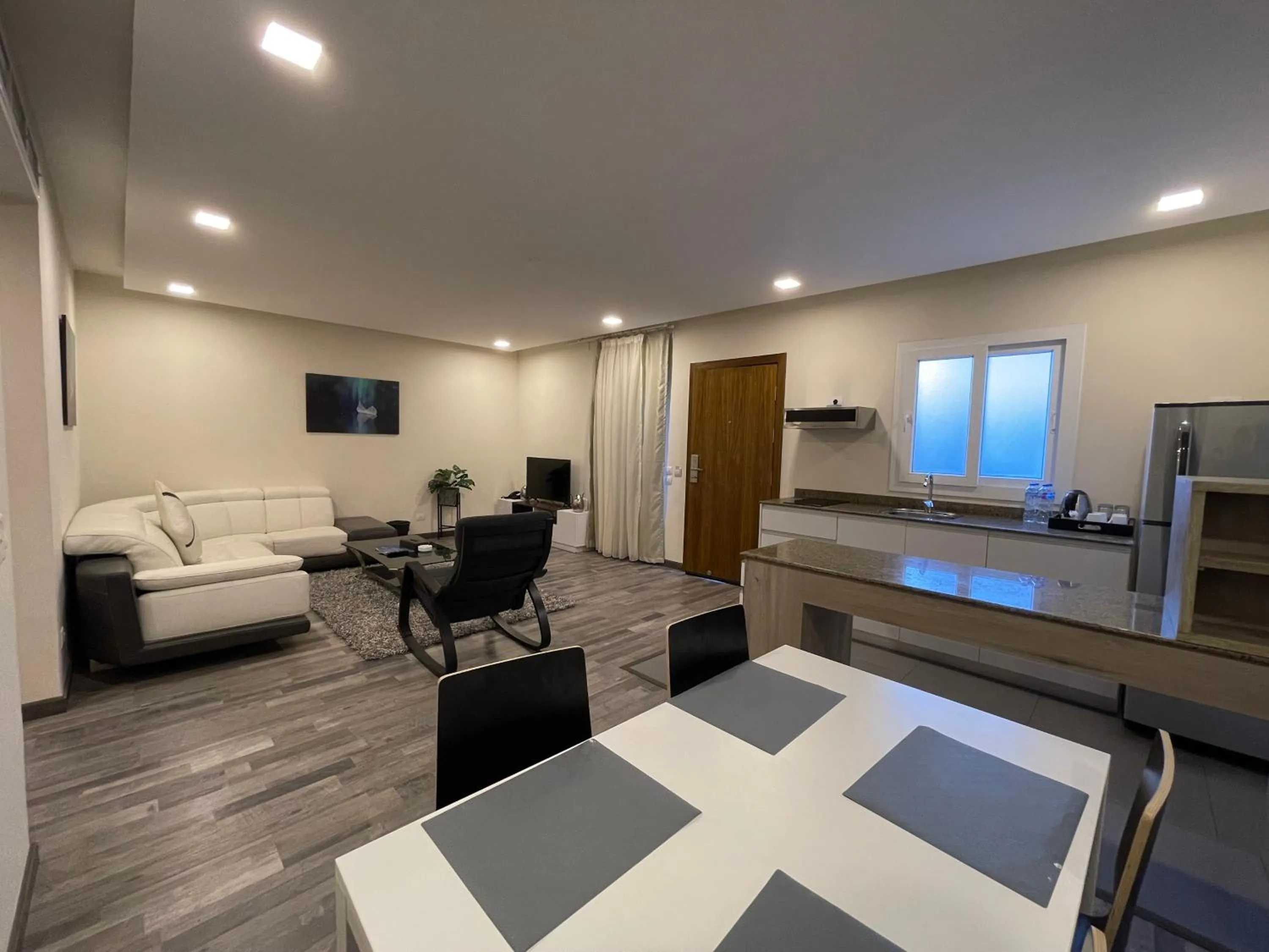 Two-Bedroom Apartment in Ocean Blue Studios