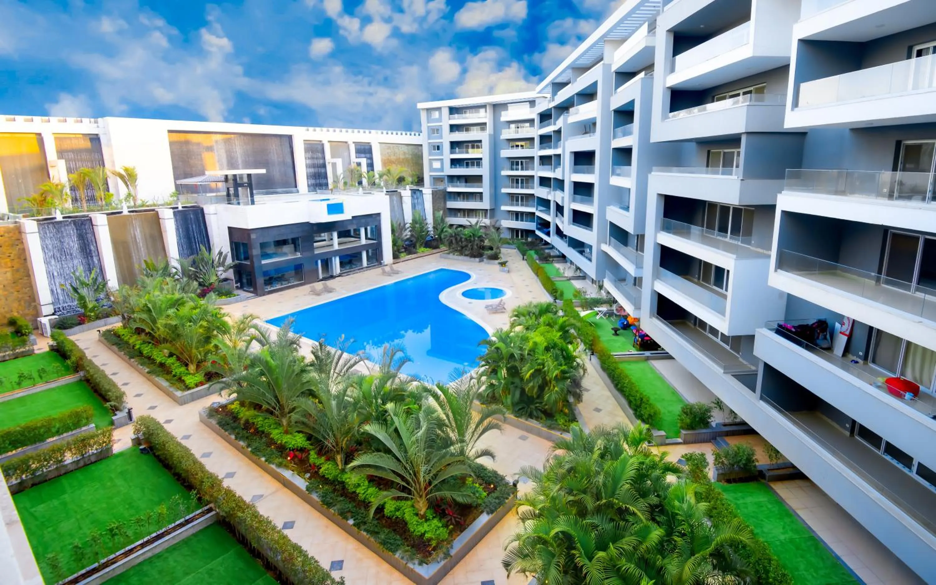 Pool view in Ocean Blue Studios