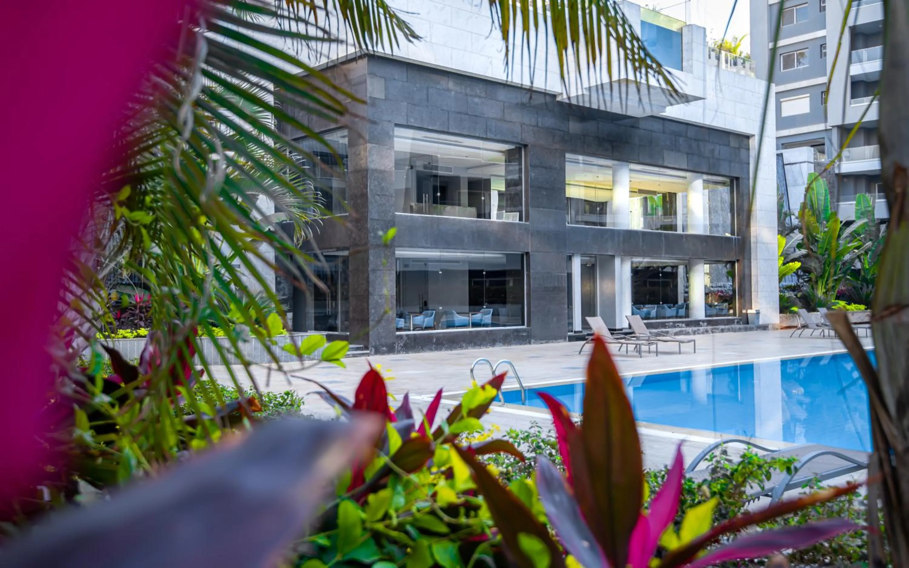 Property building in Ocean Blue Studios