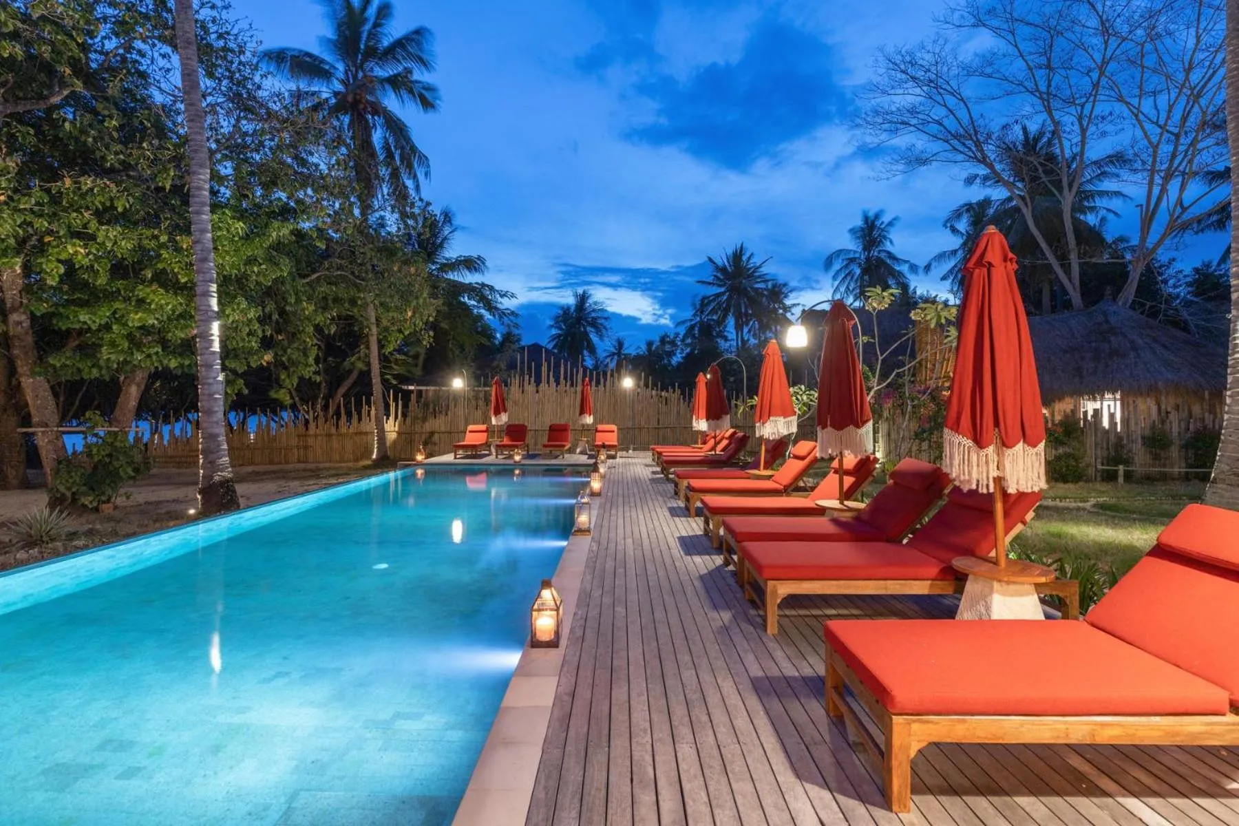 Night in Amahelia Luxury Resort & Restaurant - Gili Asahan