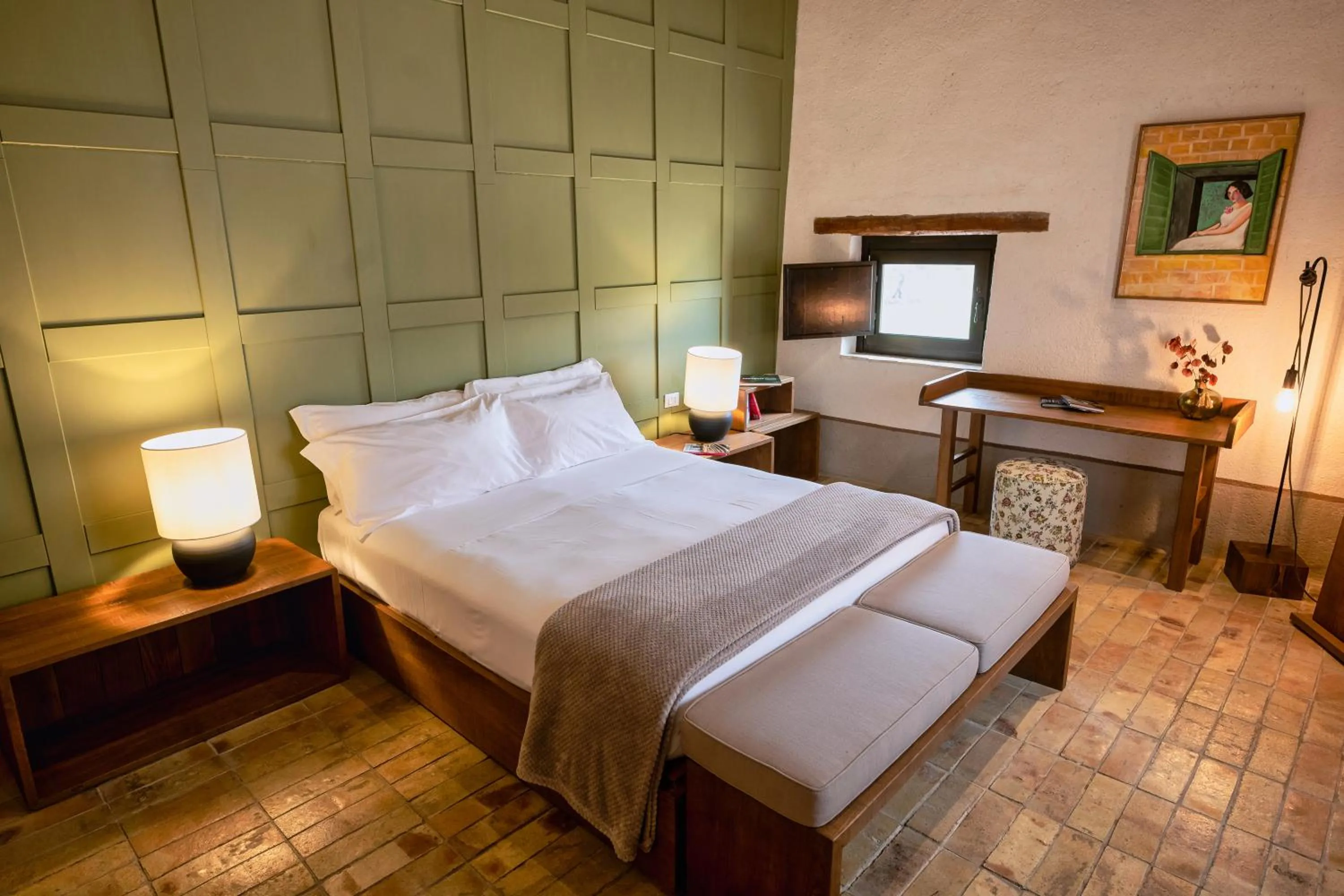 Photo of the whole room, Bed in Borgo delle Pietre