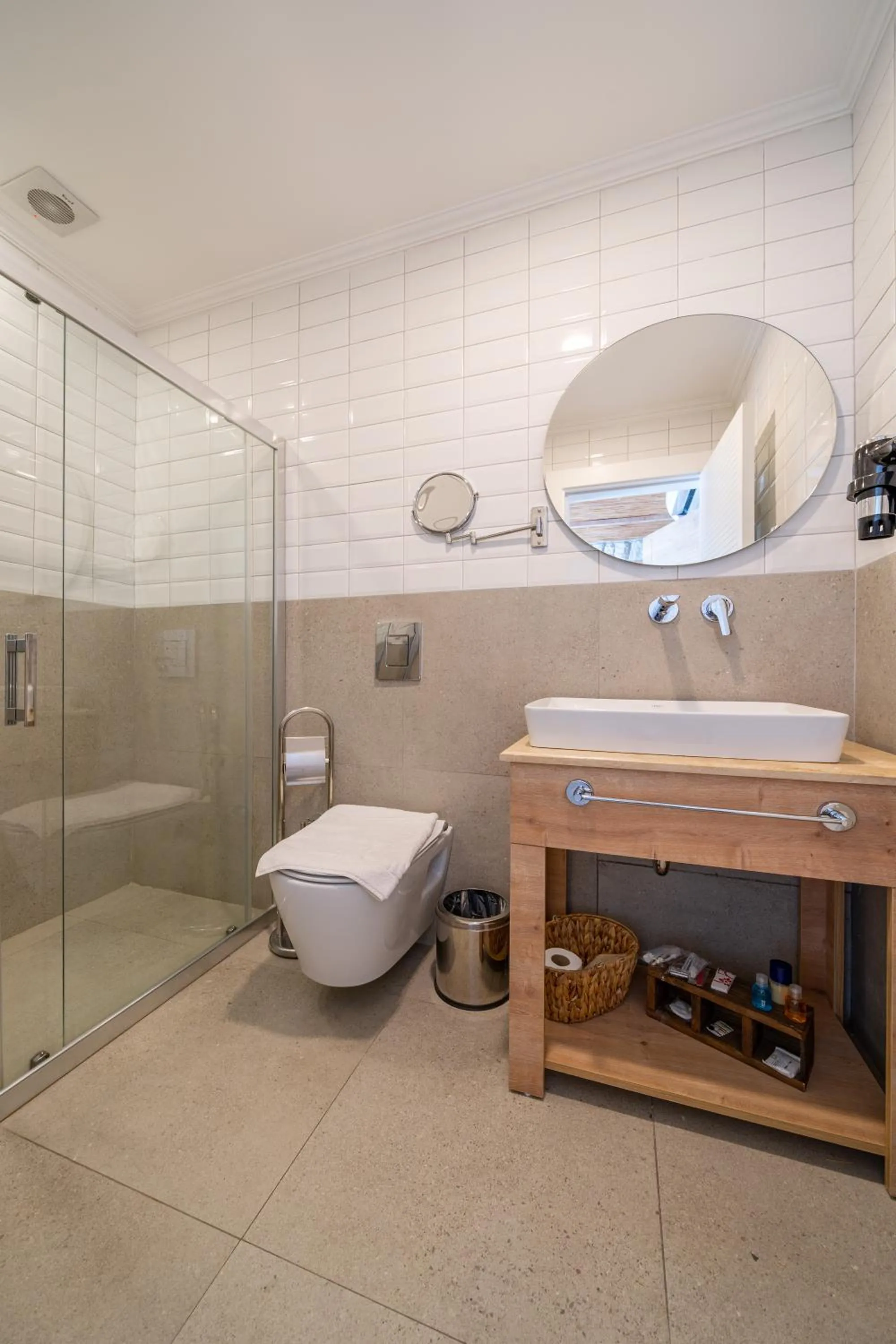 Toilet in Melisa Boutique Hotel & Spa