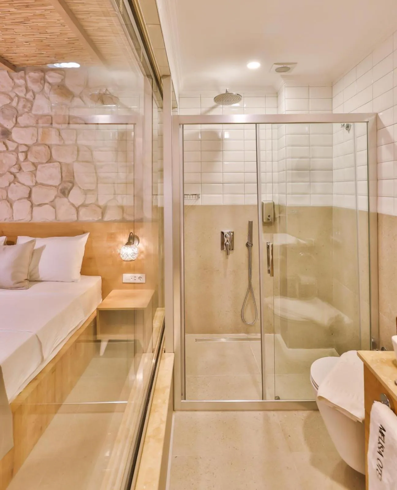 Bathroom, Bed in Melisa Boutique Hotel & Spa