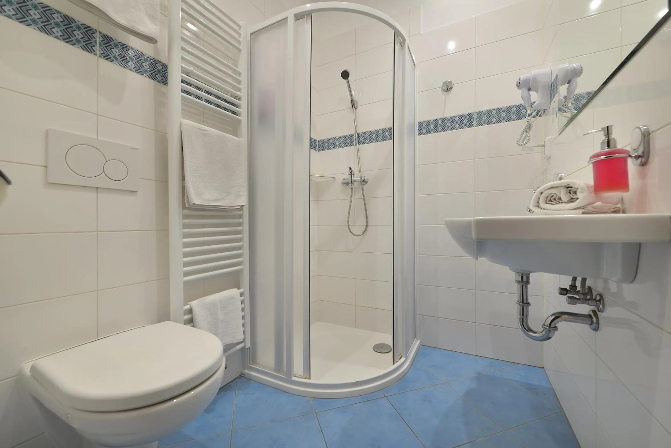 Bathroom in Prague Season Hotel