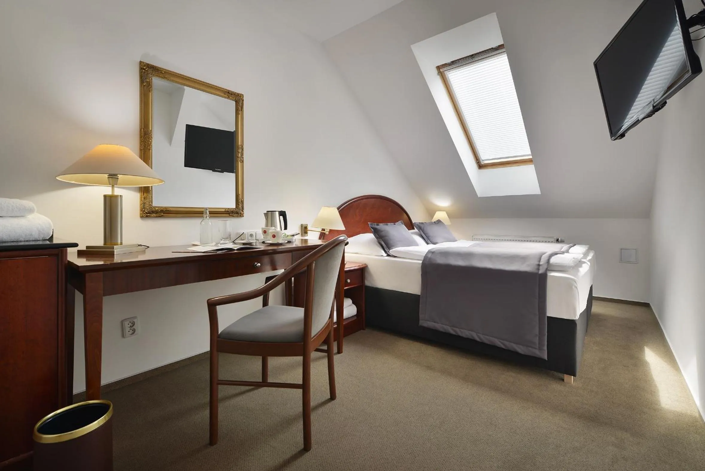 Bedroom, Bed in Prague Season Hotel