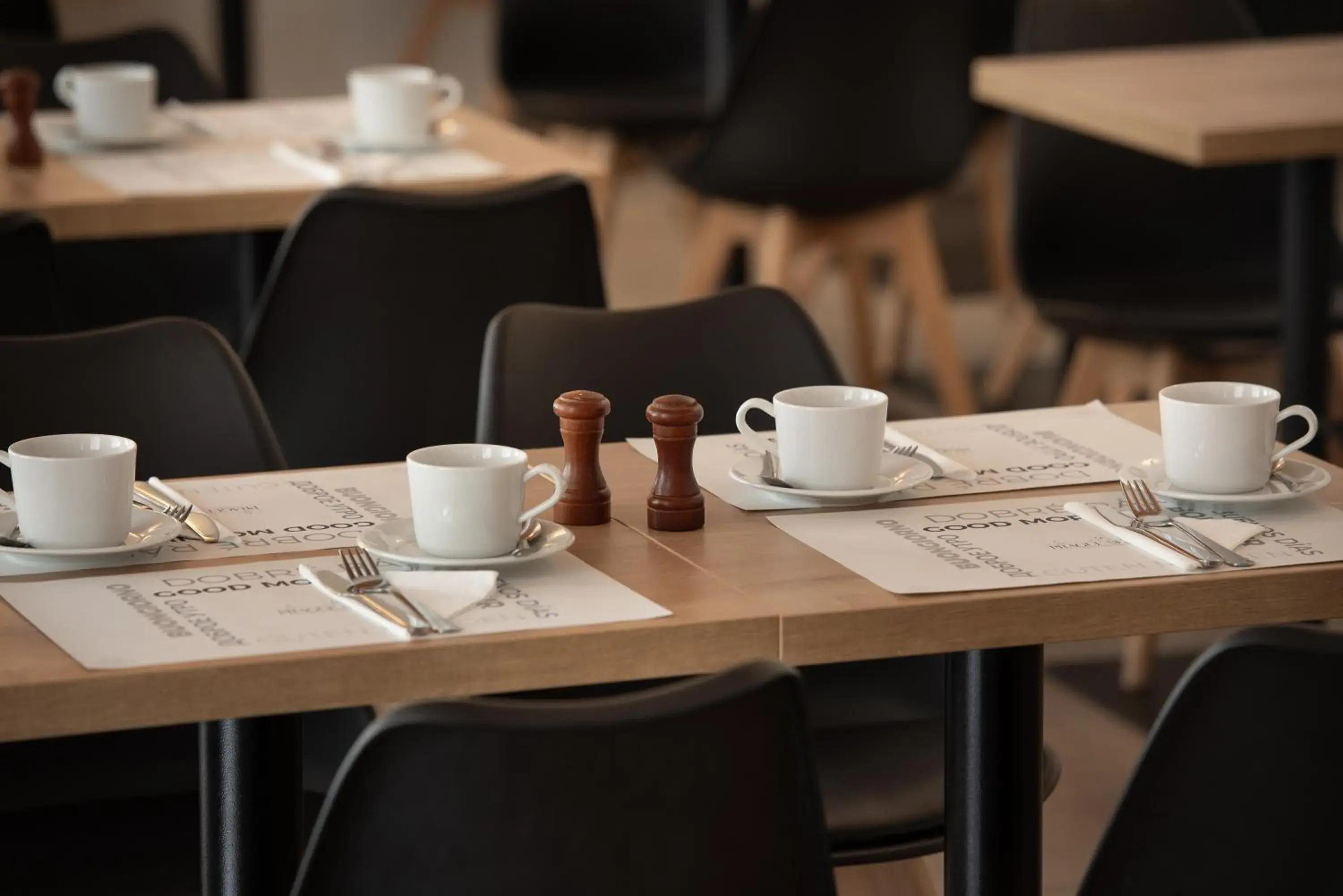 Restaurant/places to eat in Prague Season Hotel Restaurant/places to eat in Prague Season Hotel