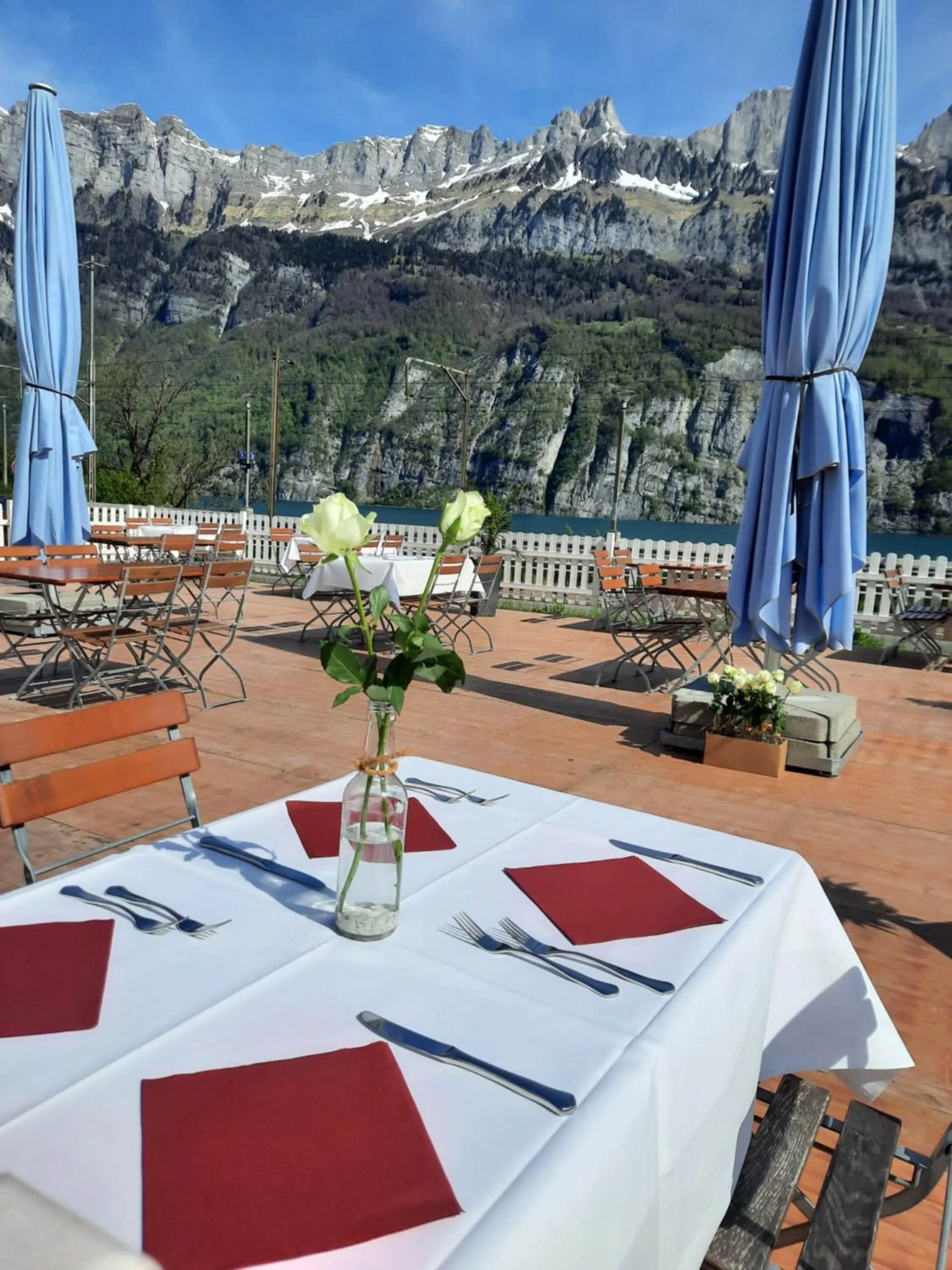 Restaurant/places to eat in Hotel Schiffahrt