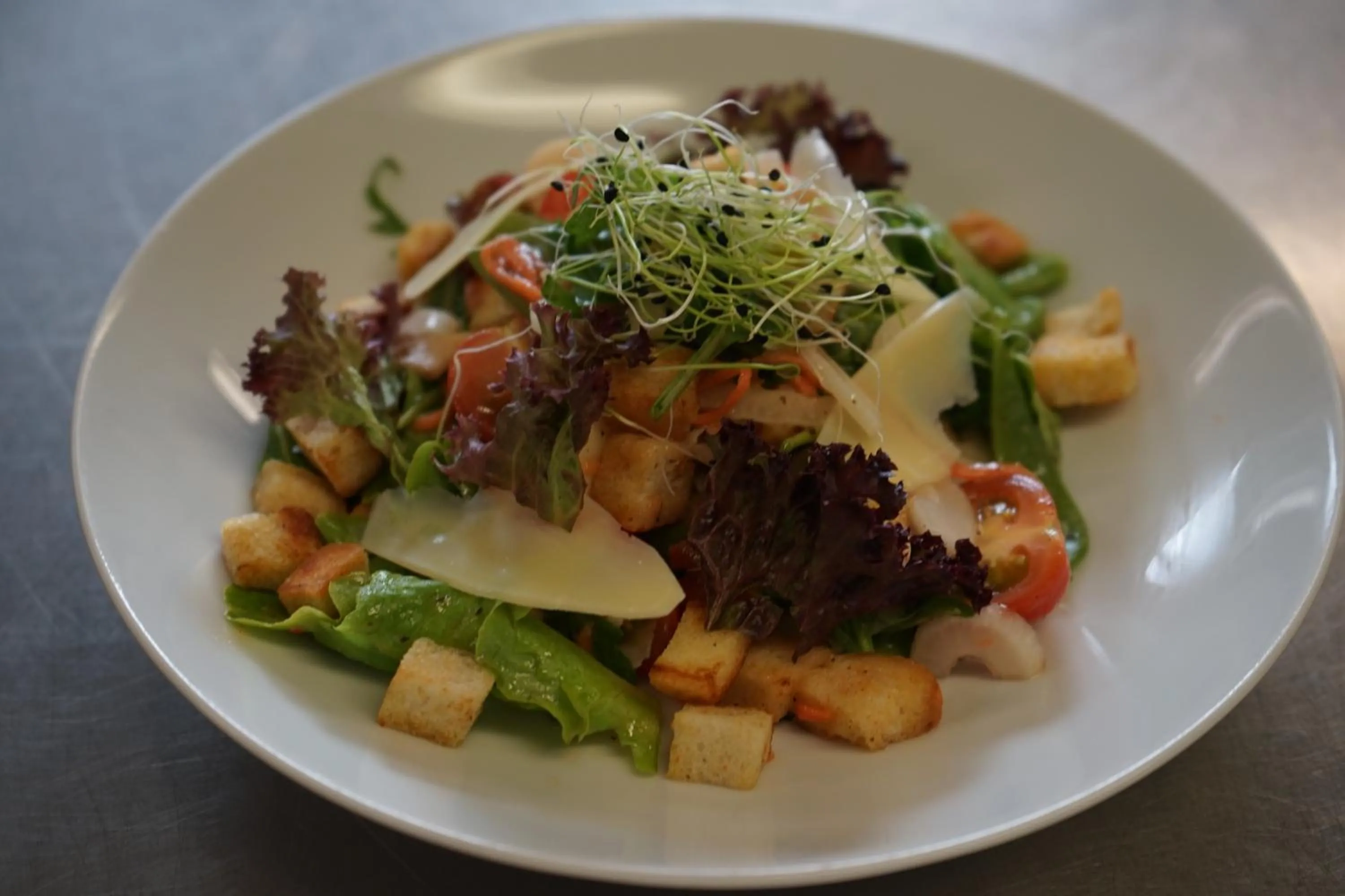 Restaurant/places to eat in Hotel Schiffahrt