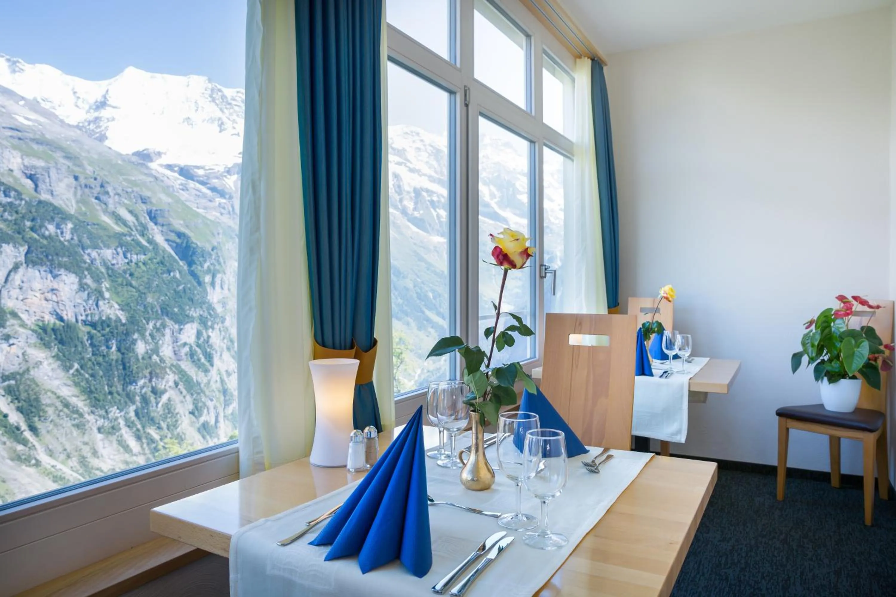 Restaurant/places to eat in Hotel Alpina