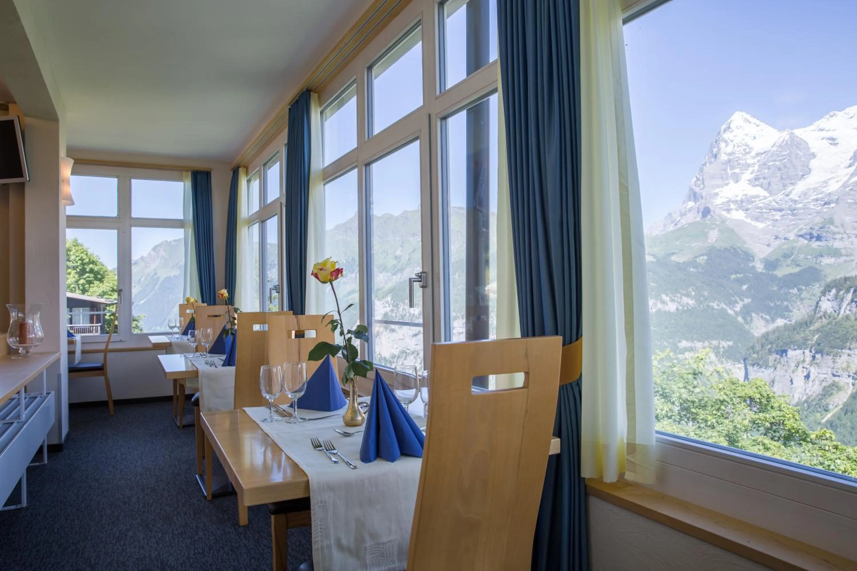 Restaurant/places to eat in Hotel Alpina