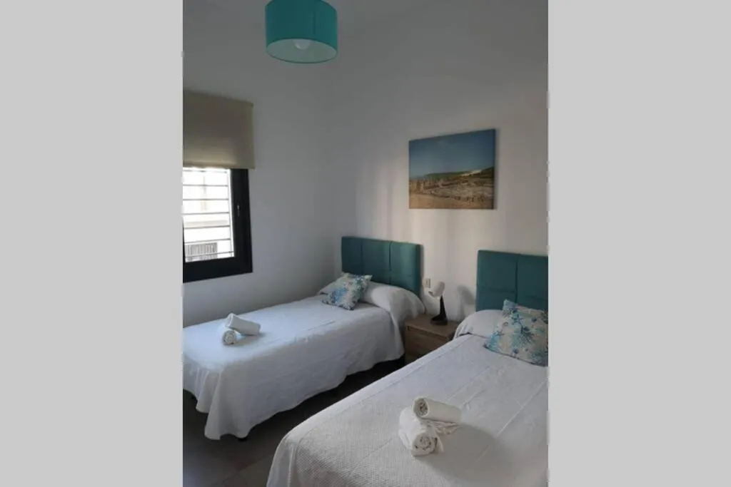 Bed in Convento Beach centro con garaje