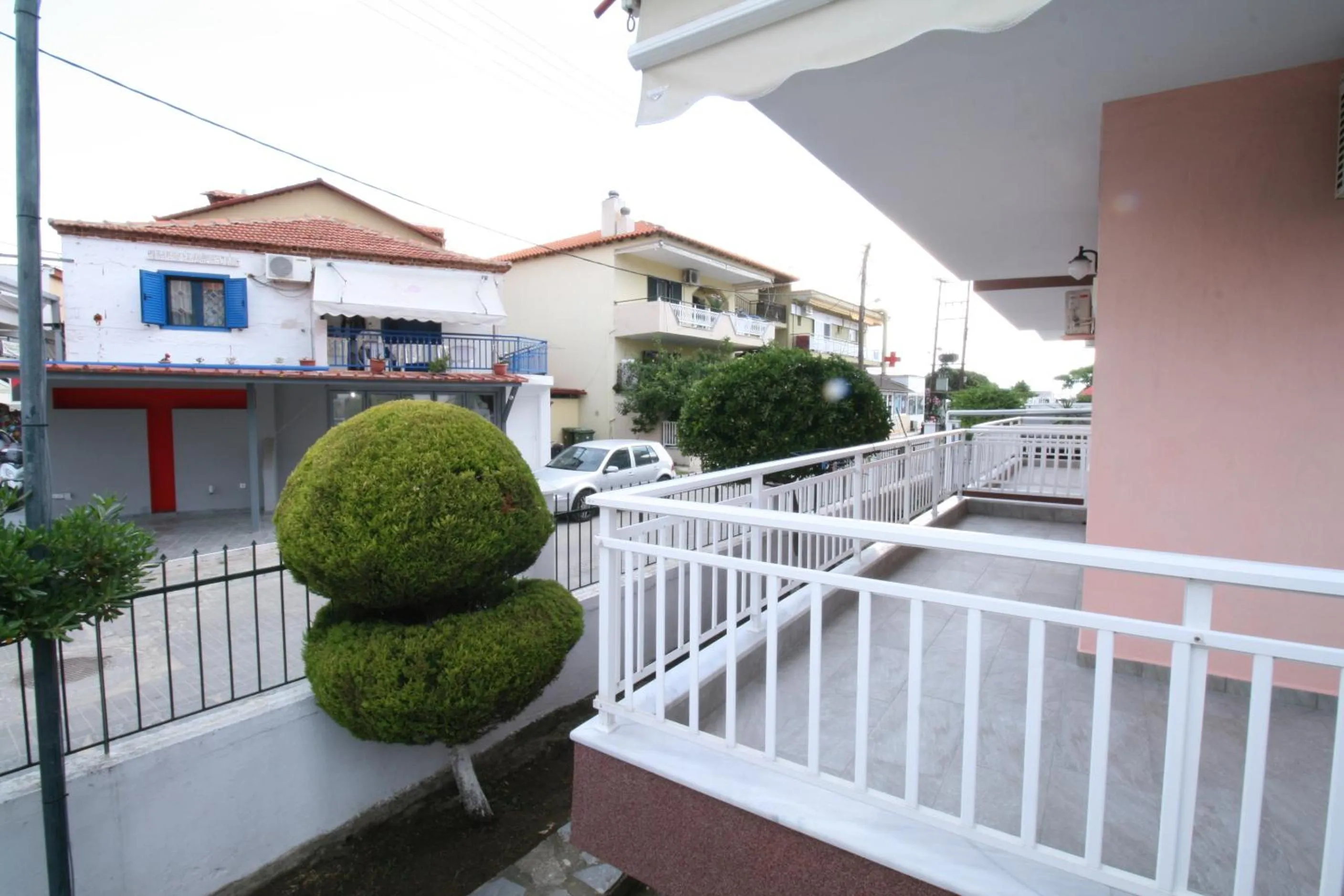 Balcony/Terrace in SARTI CENTER studios