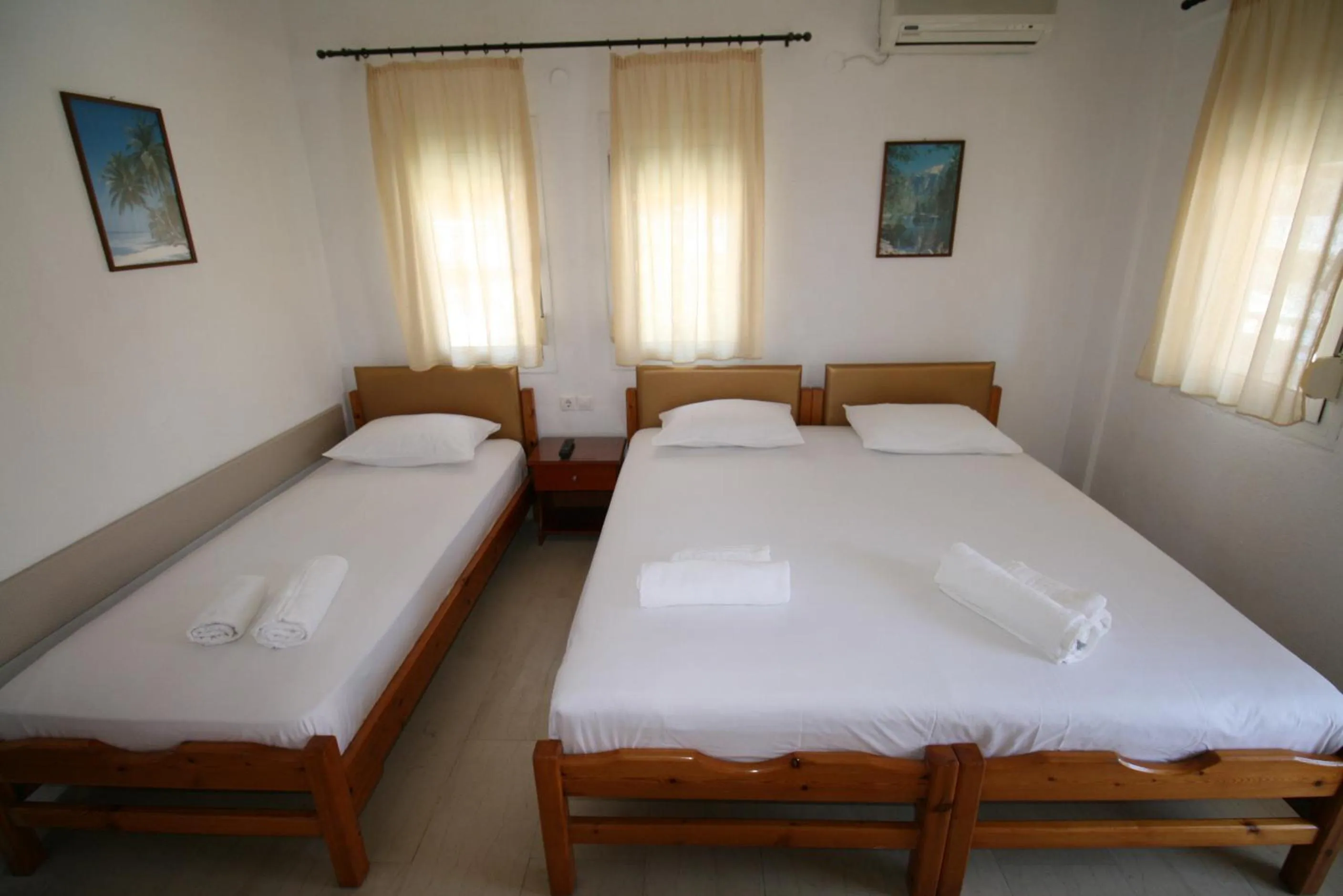 Photo of the whole room in SARTI CENTER studios