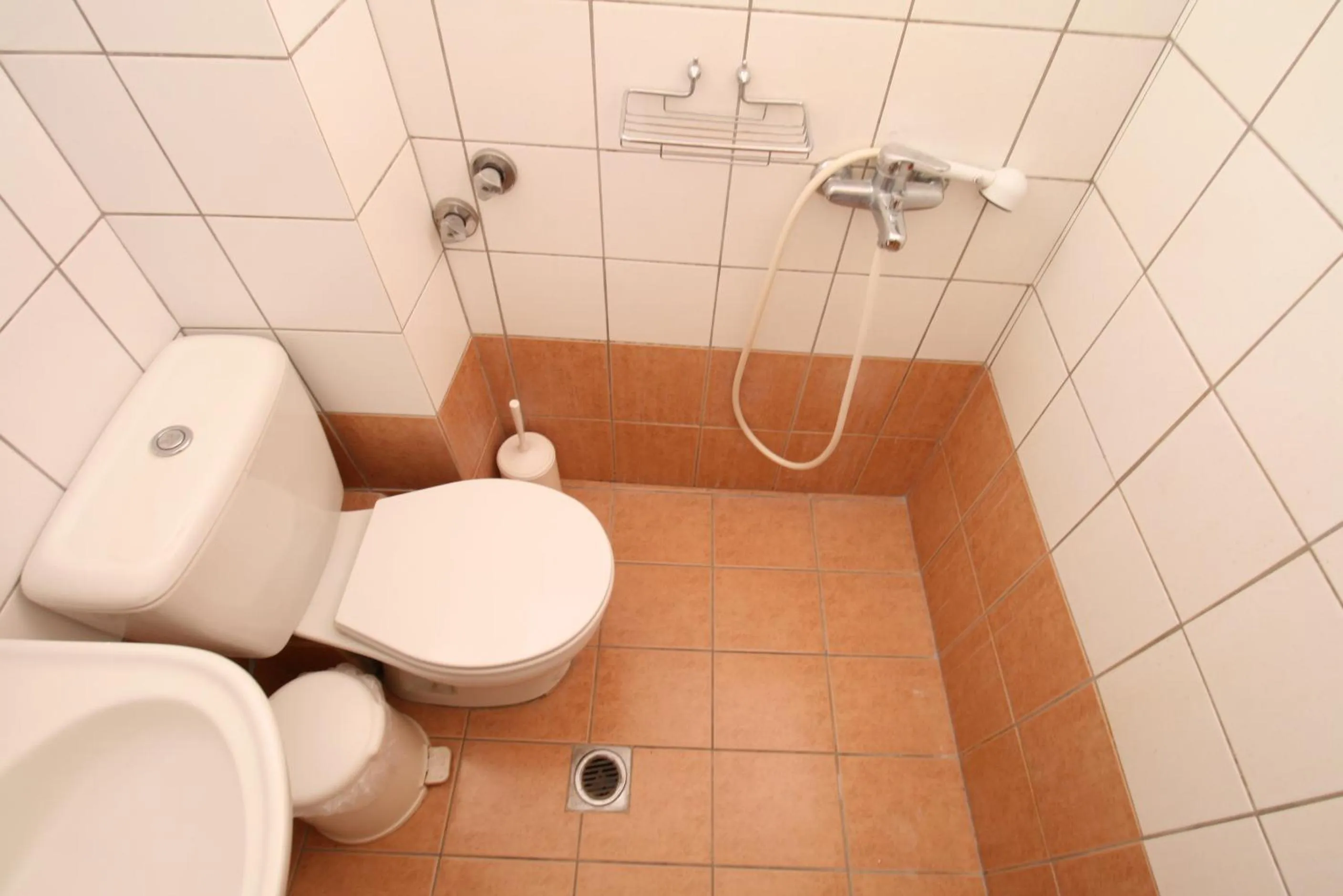 Bathroom in SARTI CENTER studios