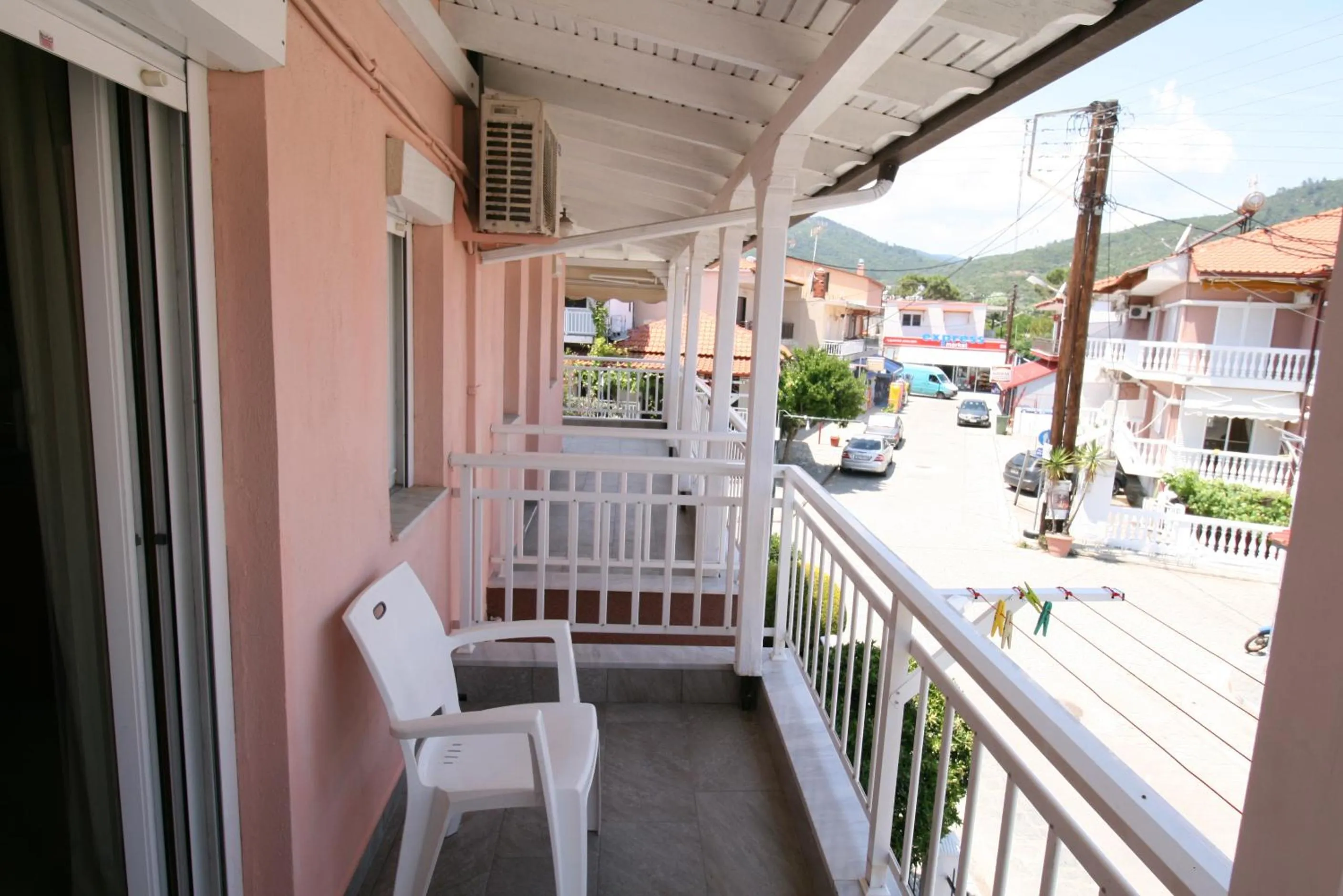 Balcony/Terrace in SARTI CENTER studios